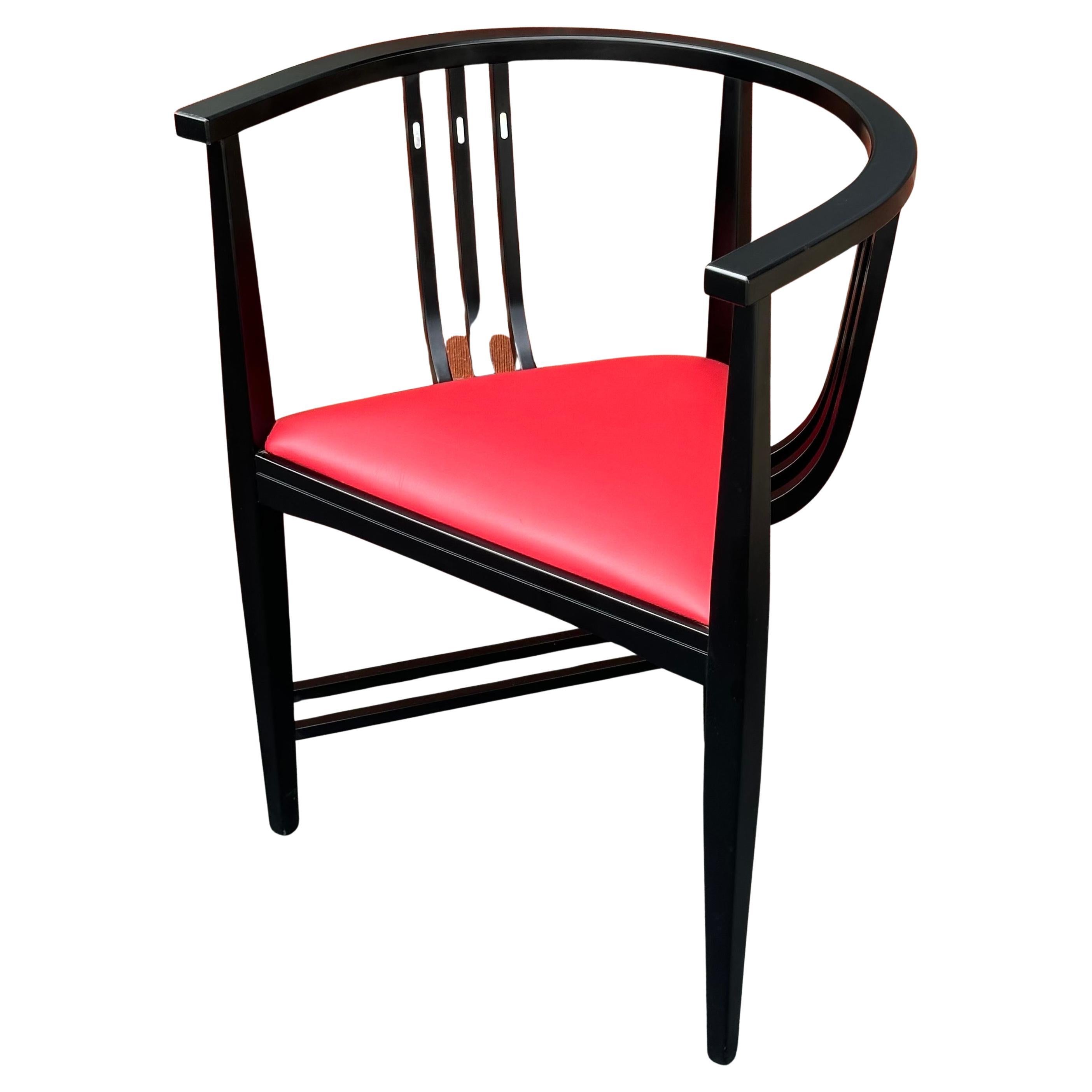 20ième siècle Paire de fauteuils italiens postmodernes dans le style d'Ernest Archibald Taylor en vente