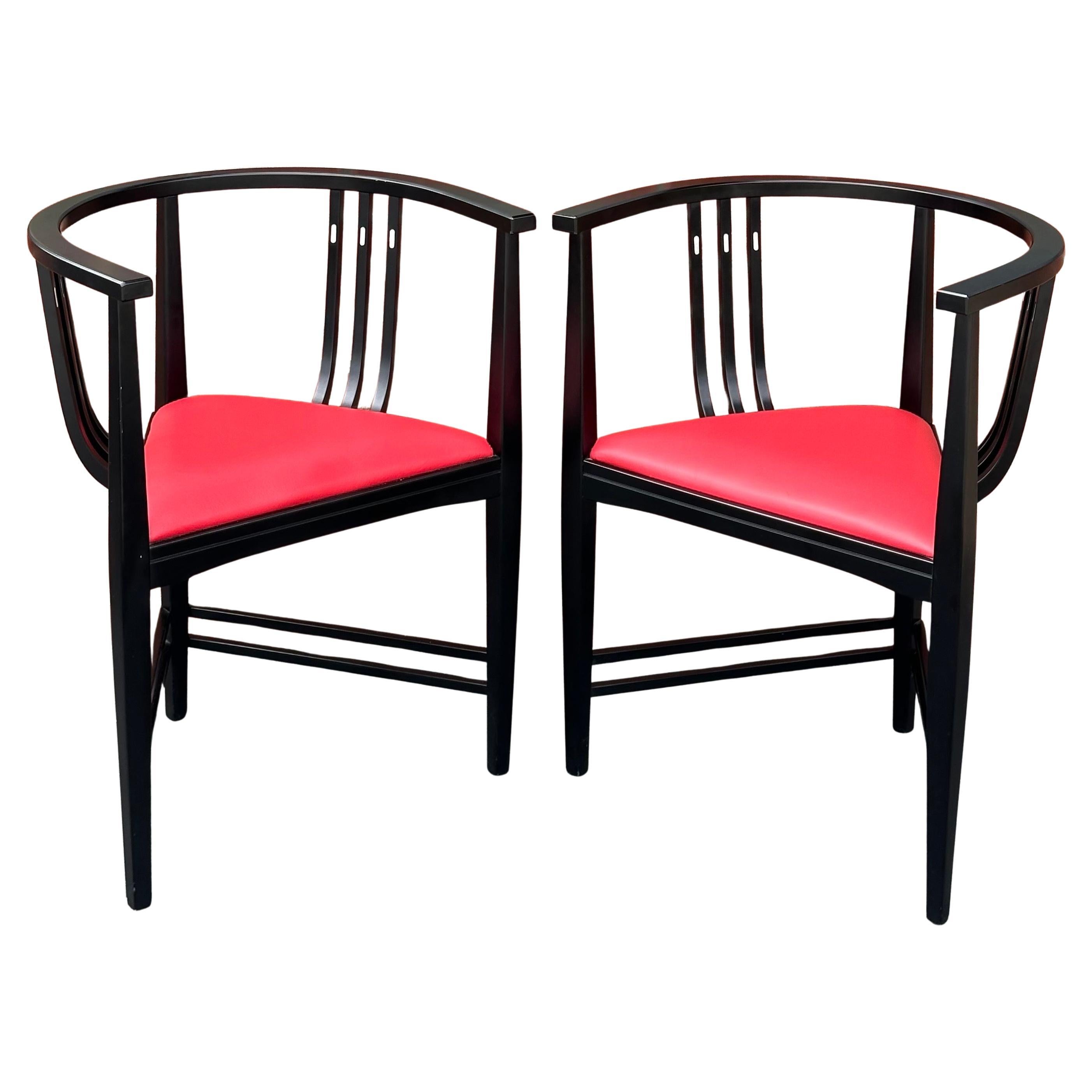 Coppia di poltrone italiane postmoderne nello stile di Ernest Archibald Taylor