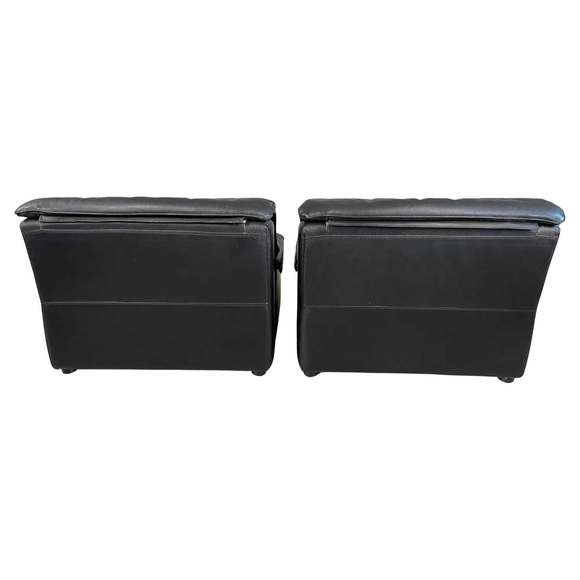 Pair of Post Modern Italian Black Leather lounge chairs In Good Condition In BROOKLYN, NY
