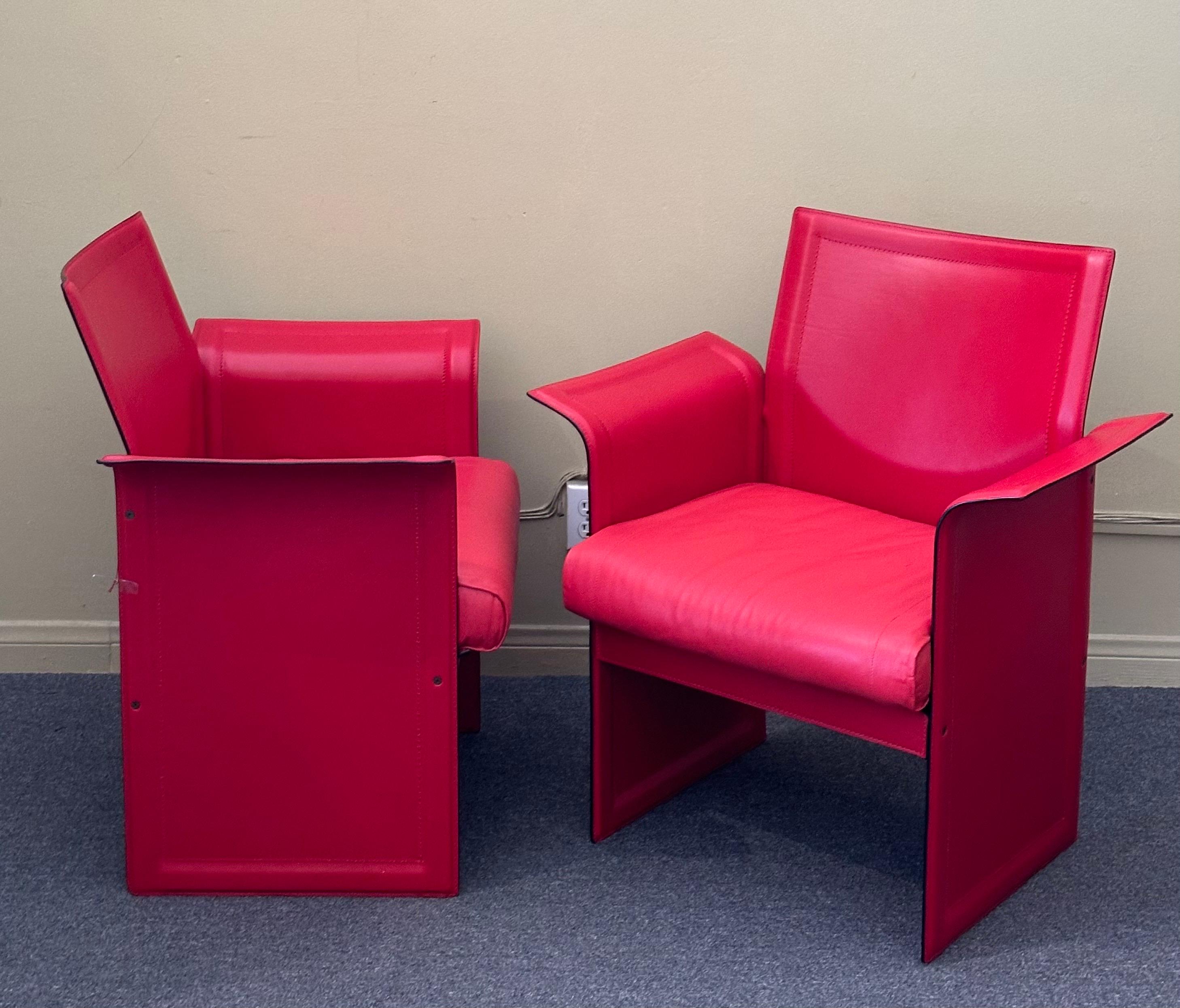 Paire de fauteuils italiens post-modernes en cuir rouge de Tito Agnoli pour Sintesi en vente 2