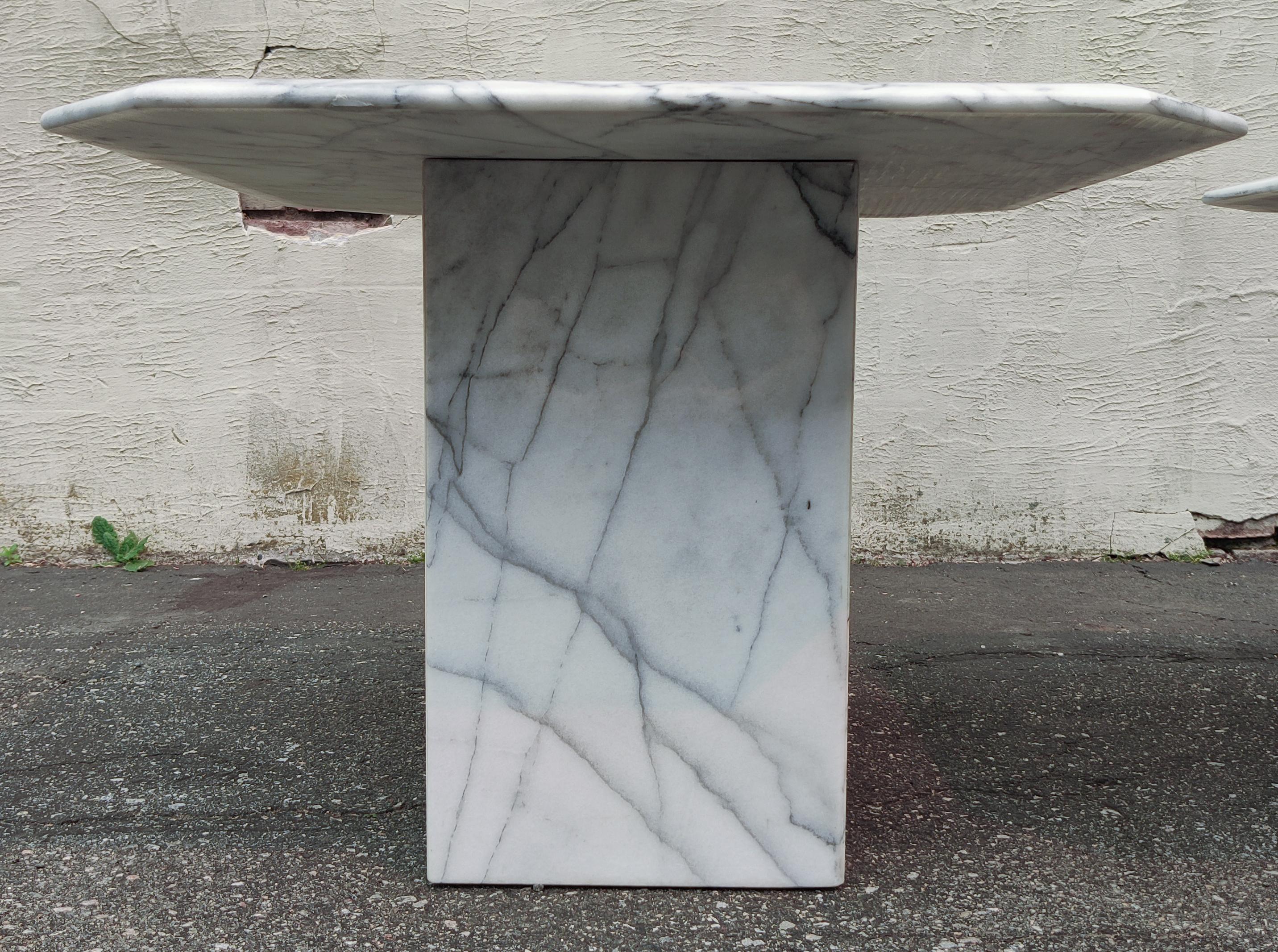 Pair of Post-Modern Italian White Marble Side Tables Grey & Black Veining 6