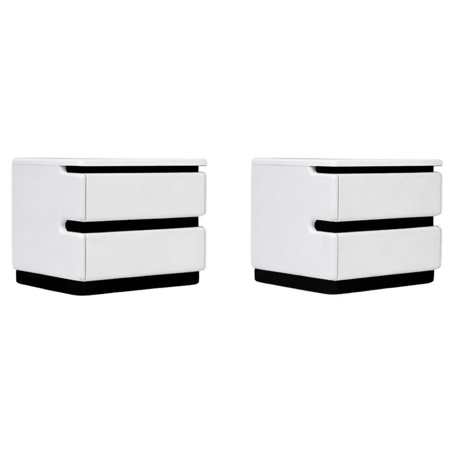 Pair of Post Modern Lacquered Night Stands by Roger Rougier For Sale
