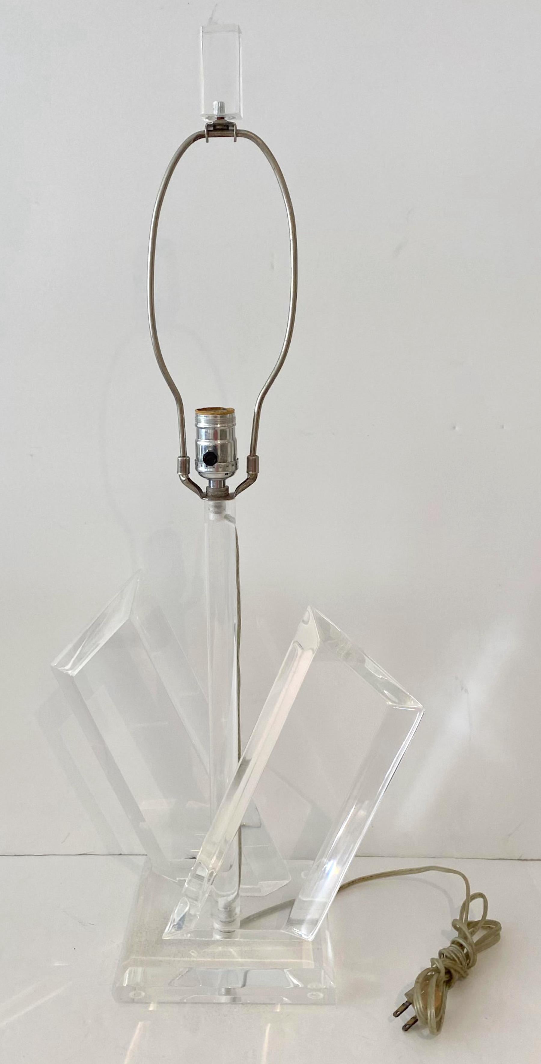 Metal Pair of Post Modern Lucite Twin Column Lamps For Sale