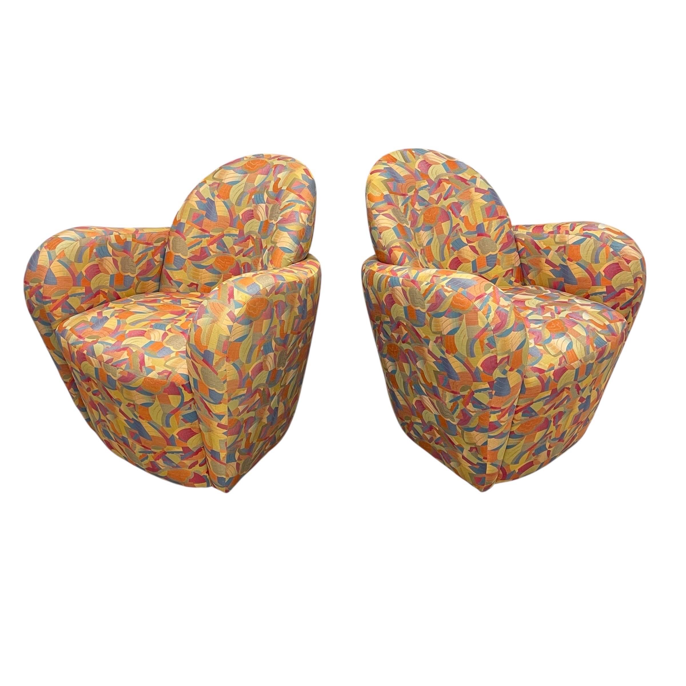 Pareja de sillones postmodernos Michael Wolk 