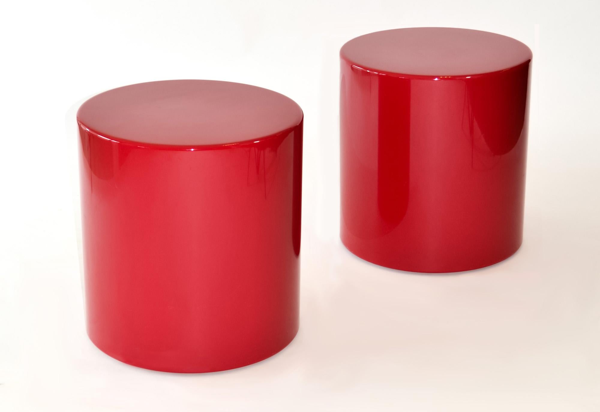 Pair of Post Modern Round Side Tables in Red Lacquer
Geometric End Tables in Memphis style

A versatile pair of 1990's barrel side tables crafted from lacquered wood, featuring a post modern, geometric, and minimalist design. 

Purchased from a