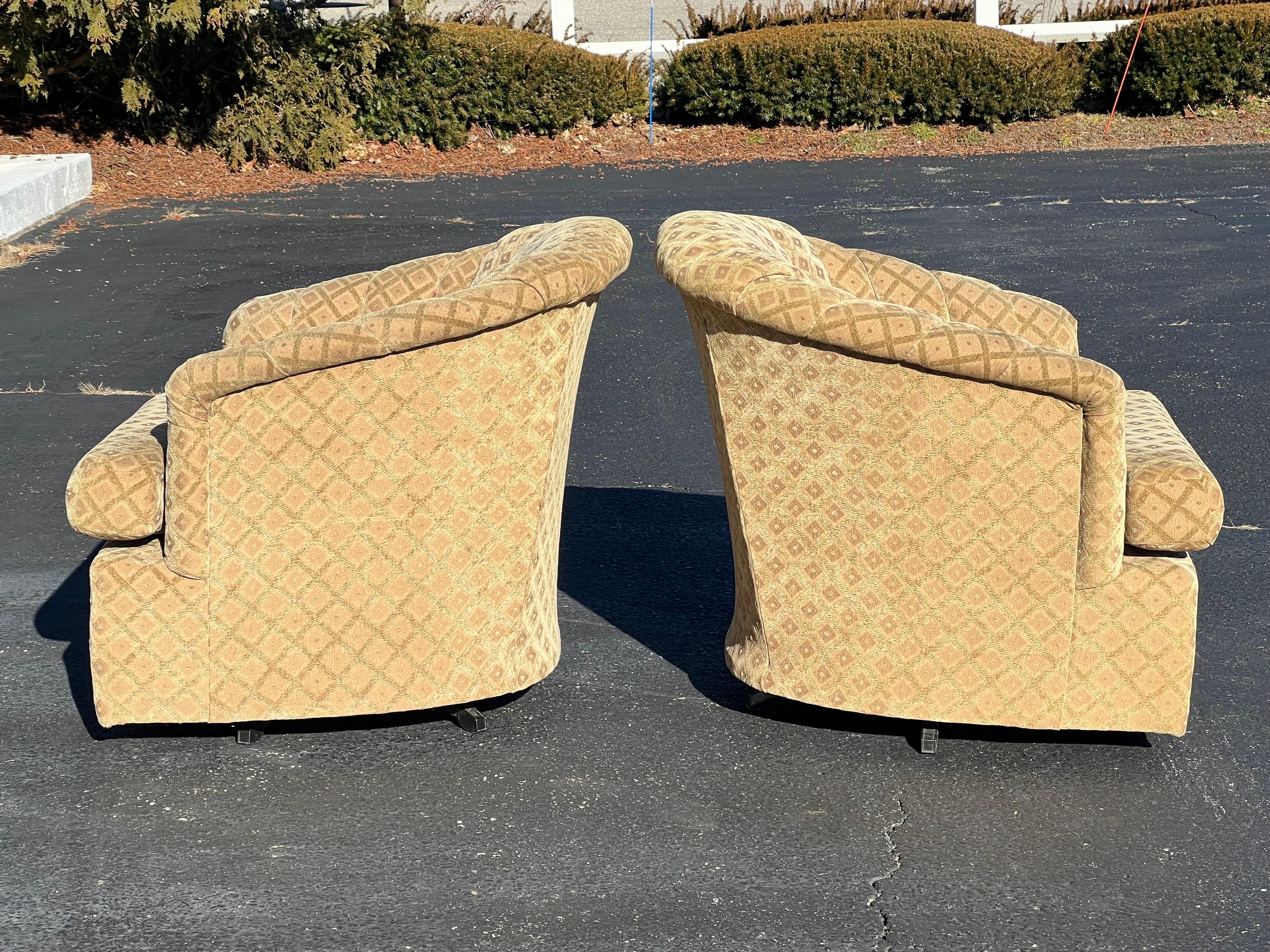 Paire de chaises pivotantes postmodernes  en vente 6