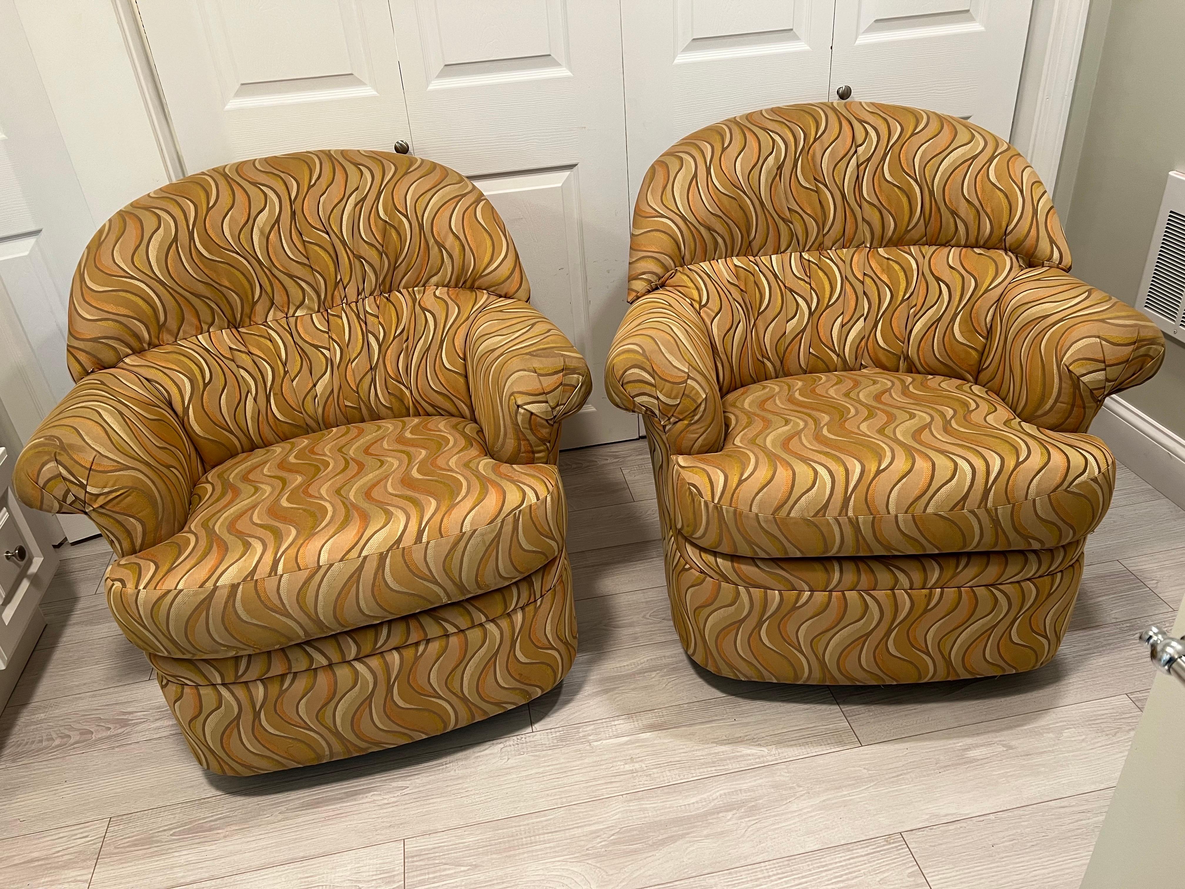 Pair of Post Modern Swivel Club Chairs 11