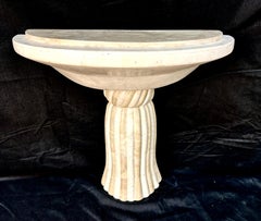 Ein Paar postmoderne Wandhalterungen aus Mosaikstein