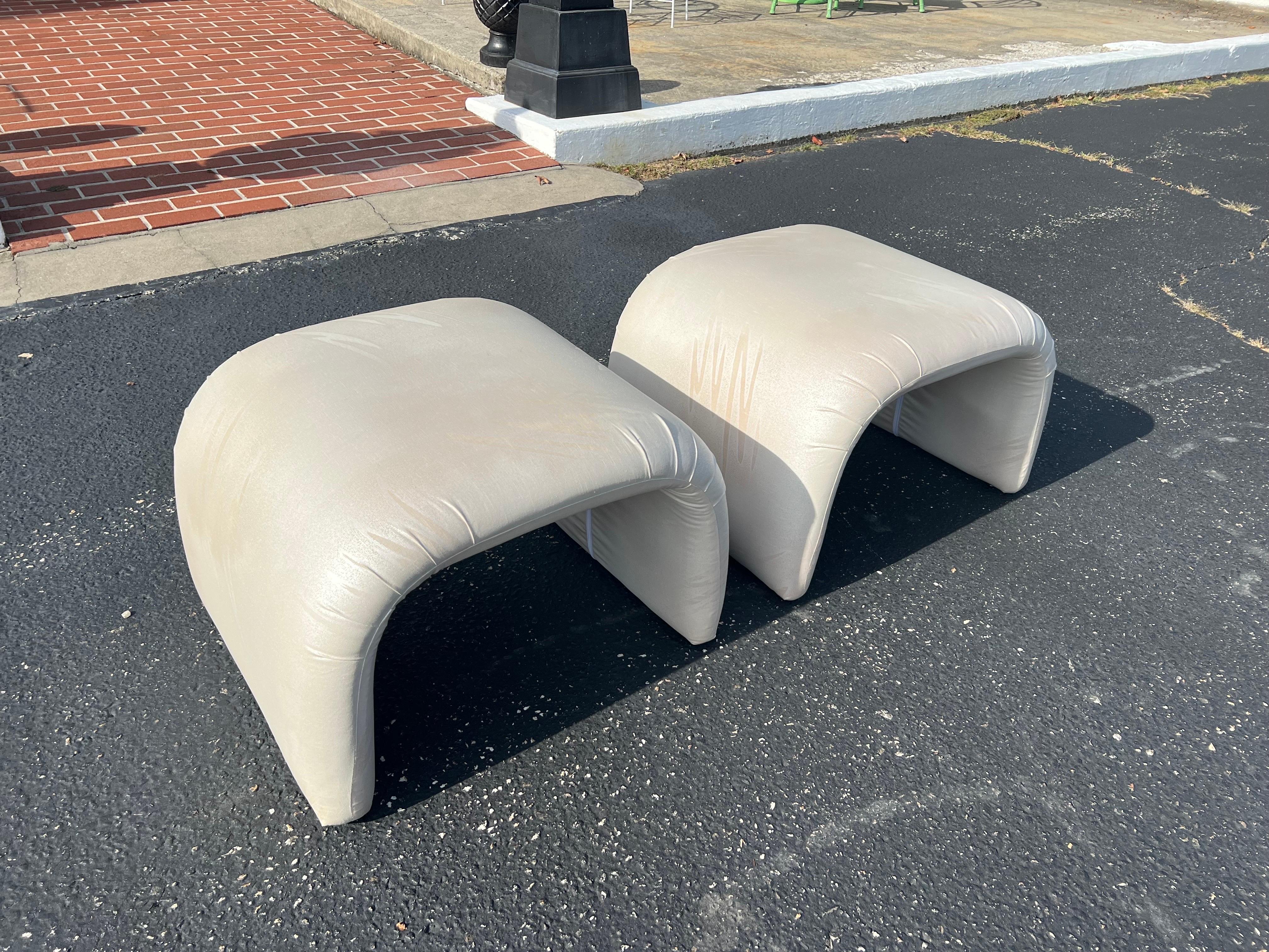 Pair of Post Modern Waterfall Ottomans en vente 8