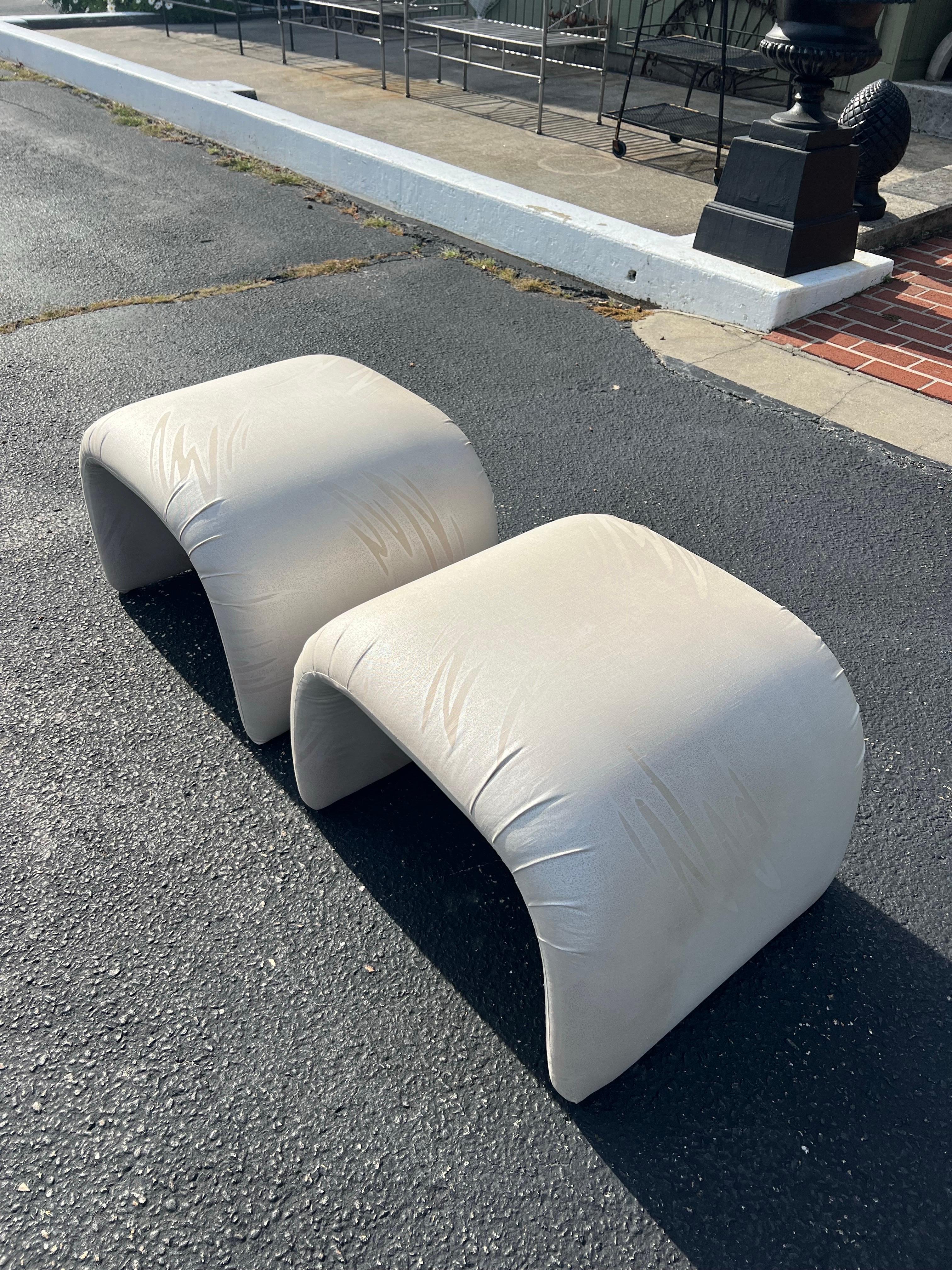 Pair of Post Modern Waterfall Ottomans en vente 11