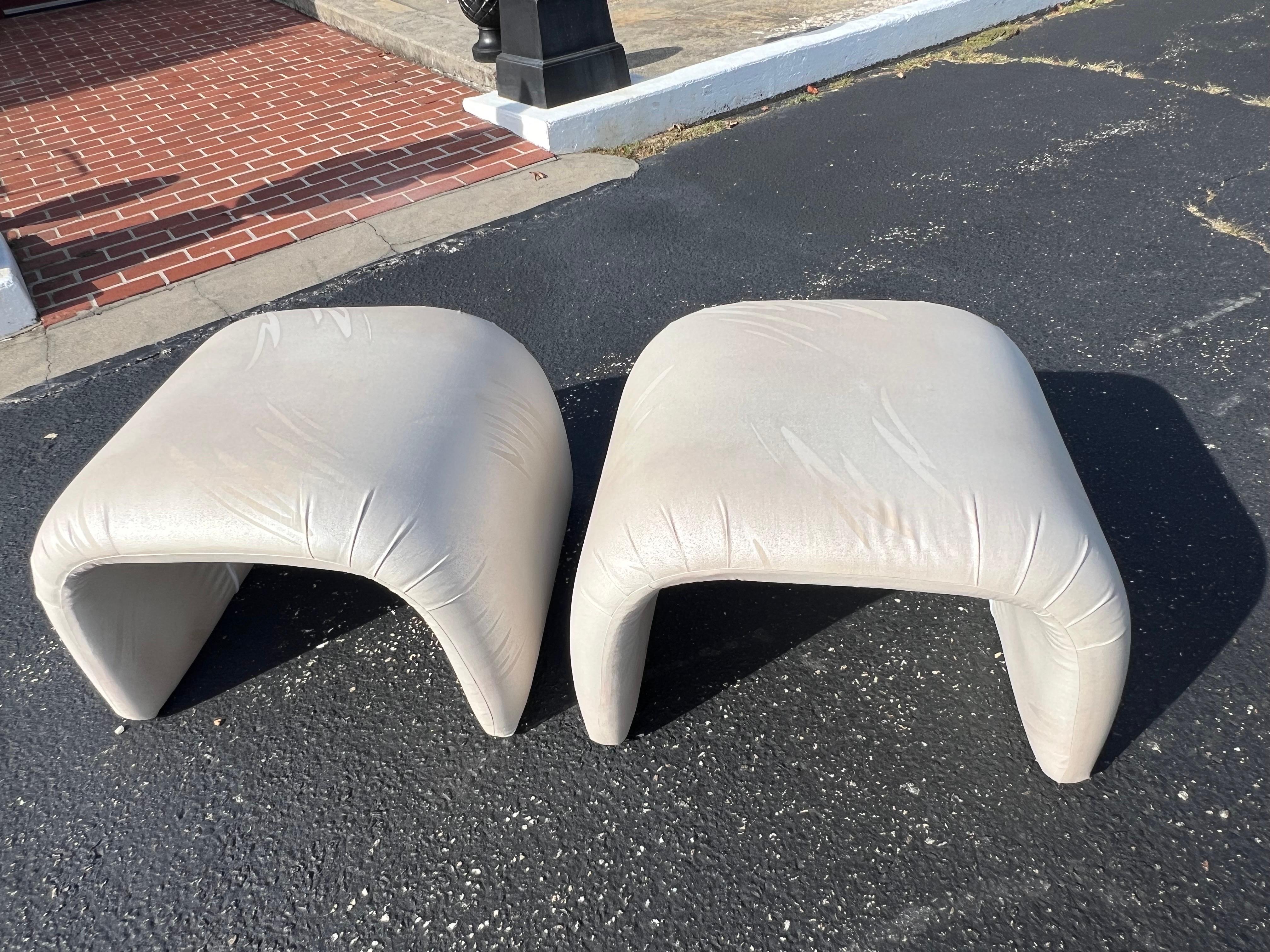 Pair of Post Modern Waterfall Ottomans en vente 13