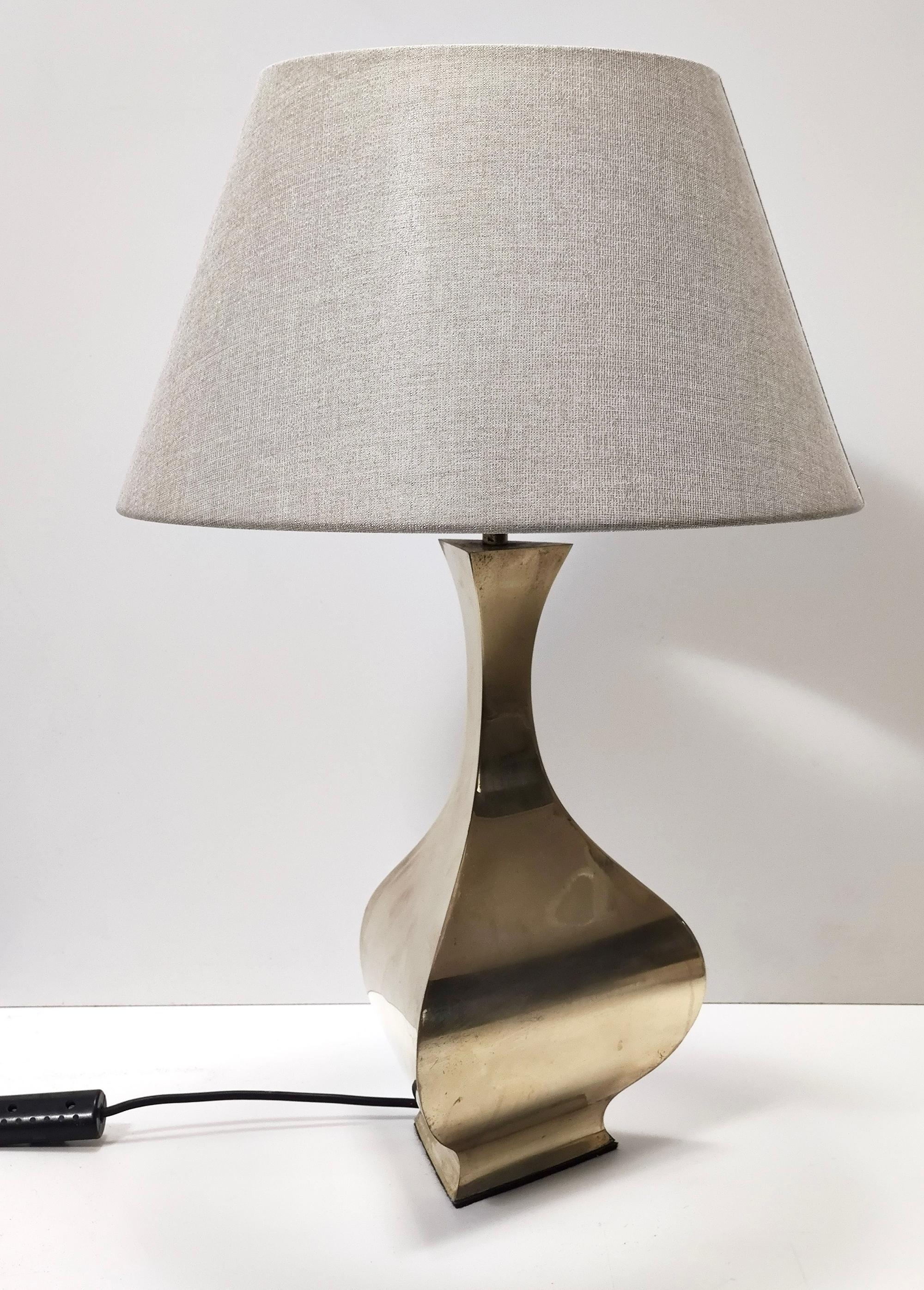 Pair of Postmodern Brass Table Lamps by Montagna Grillo and Tonello, Italy For Sale 2