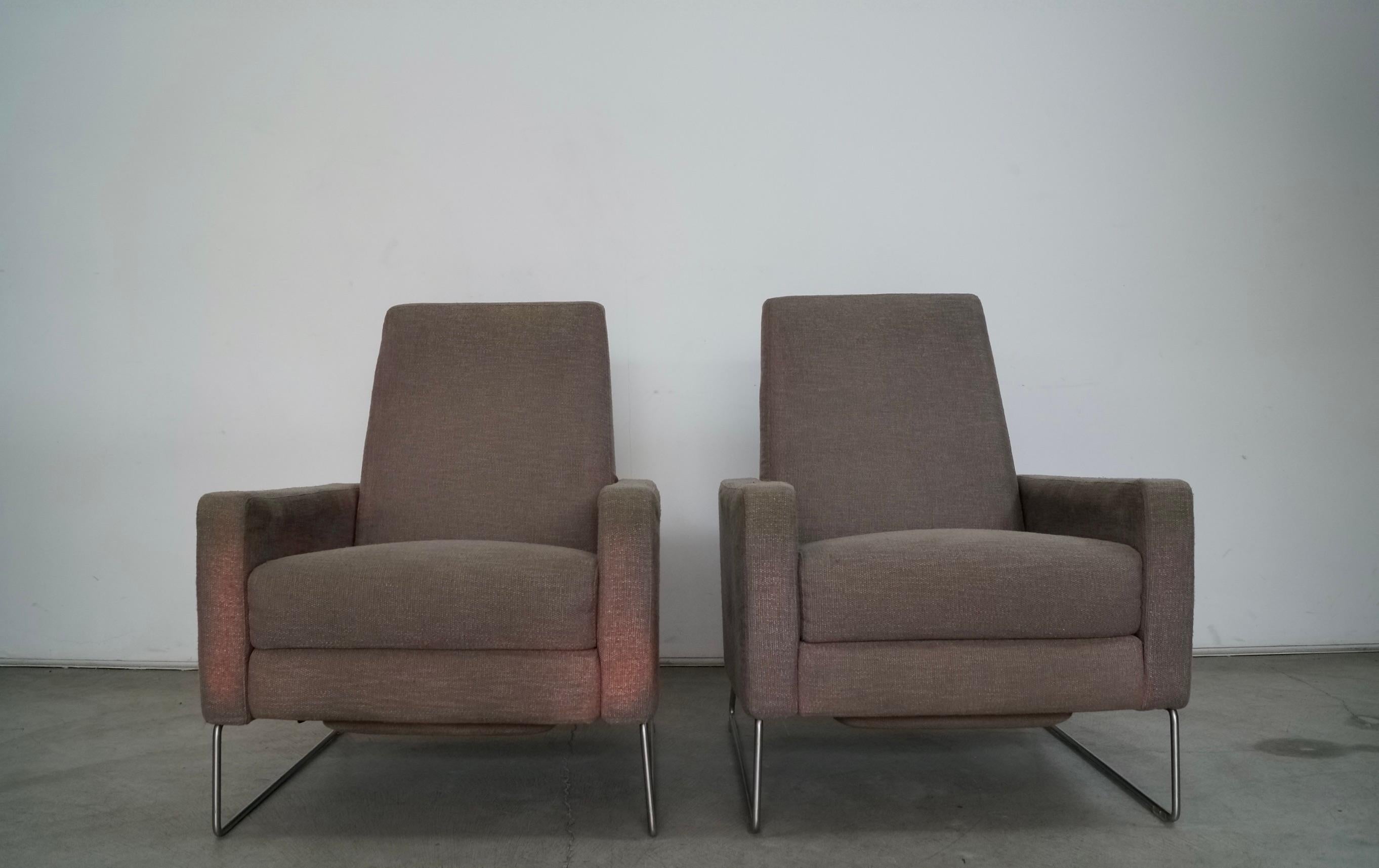Post-Modern Pair of Postmodern Design Within Reach Recliner Flight Lounge Chairs