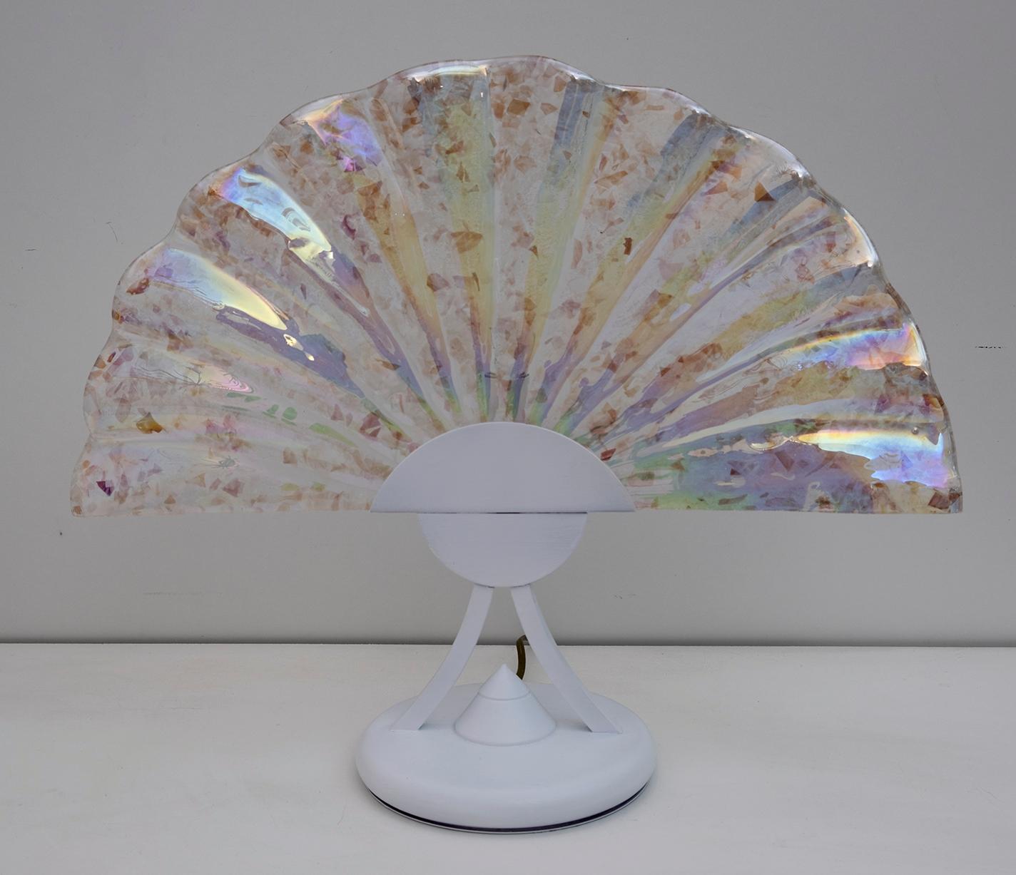 Late 20th Century Pair of Postmodern Italian Iridescent Murano Glass Fan Table Lamps, 1980s For Sale