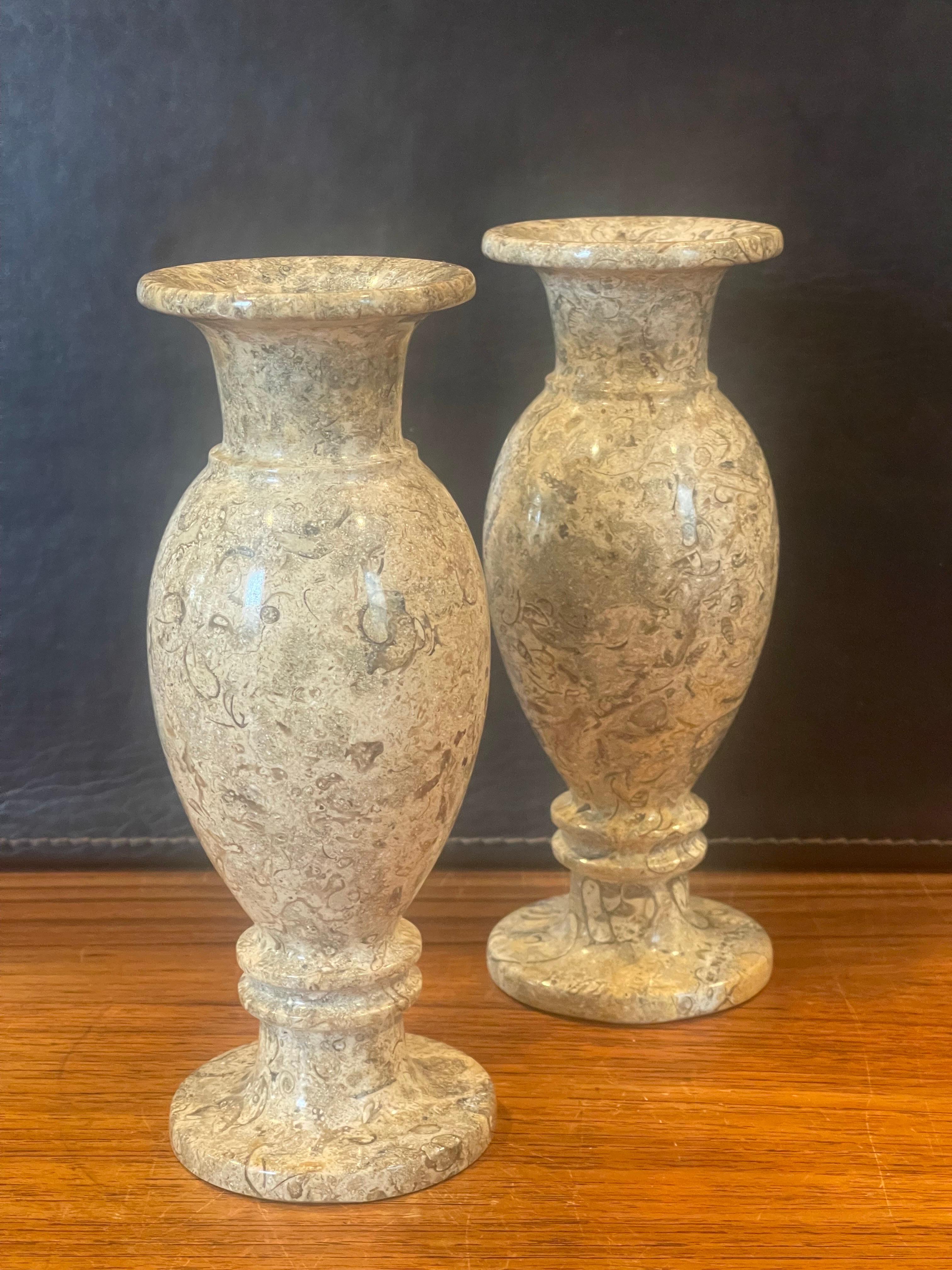 Pair of Postmodern Italian Marble Vases In Good Condition For Sale In San Diego, CA