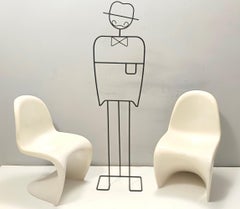 Paire de chaises d'appoint postmodernes en plastique ivoire dans le style de Verner Panton