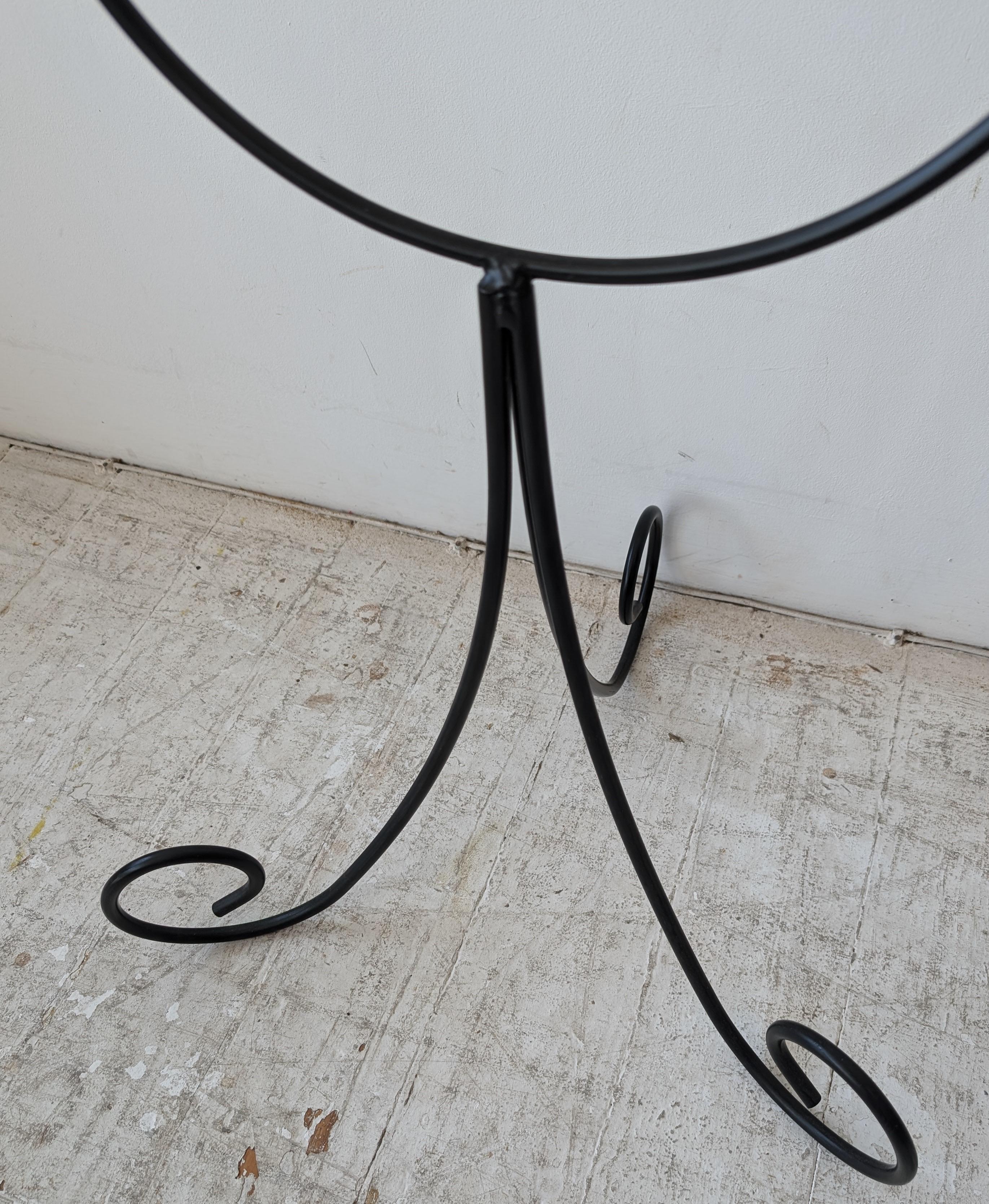Pair of postmodern John Risley style black metal figural valet stands, USA 1980s 3