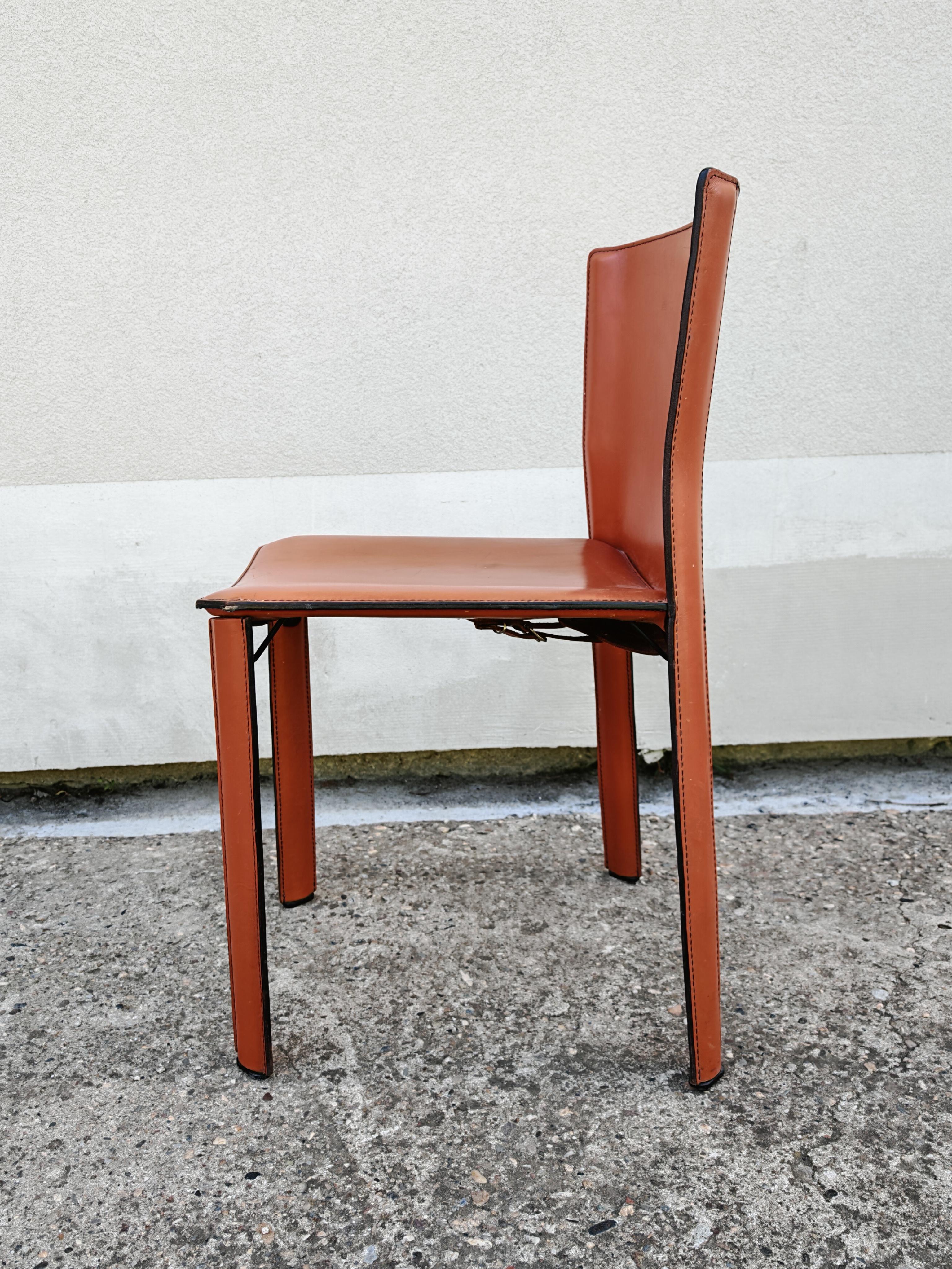 Ein Paar postmoderne Lederstühle von Giancarlo Vegni für Fasem, Italien 1984 im Angebot 8