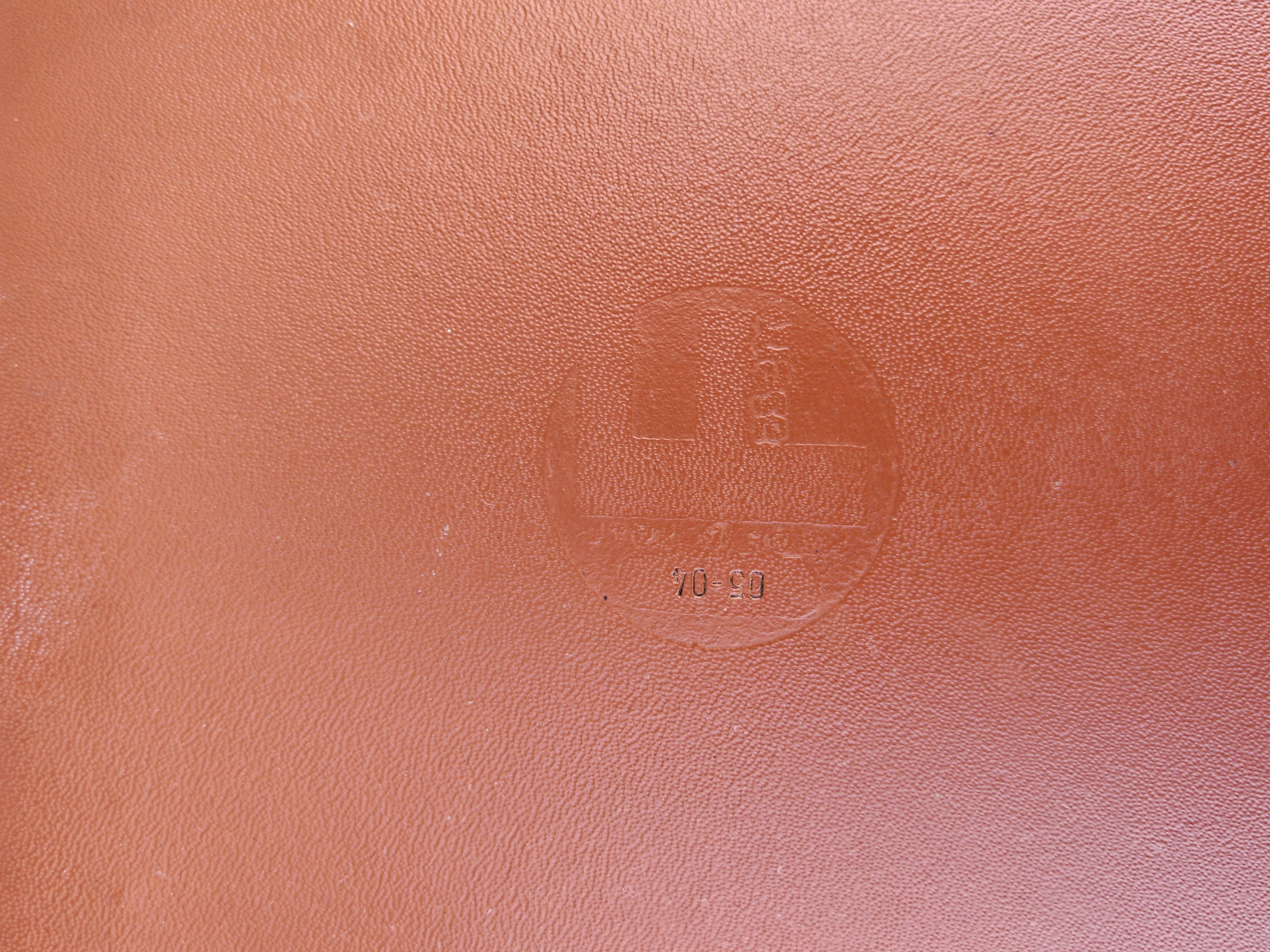 Ein Paar postmoderne Lederstühle von Giancarlo Vegni für Fasem, Italien 1984 im Angebot 9