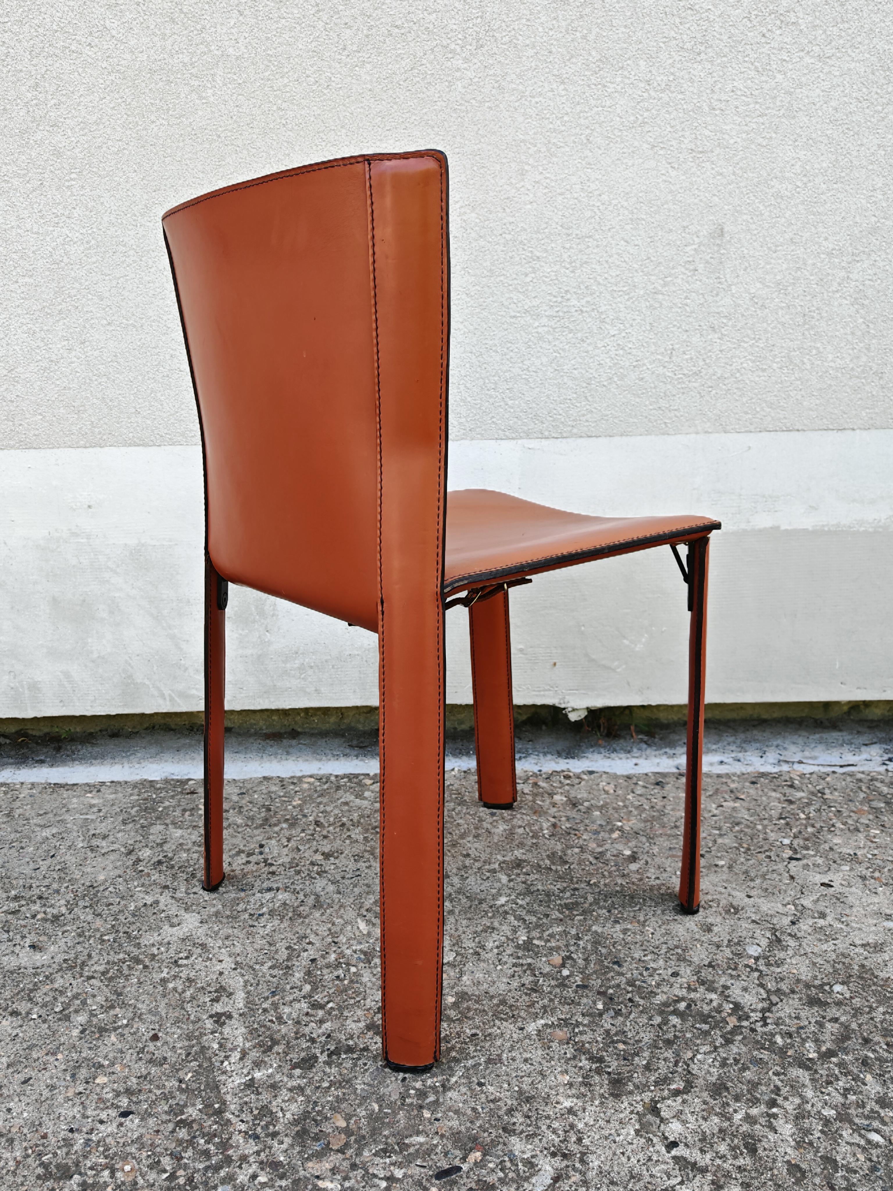 Ein Paar postmoderne Lederstühle von Giancarlo Vegni für Fasem, Italien 1984 im Angebot 2