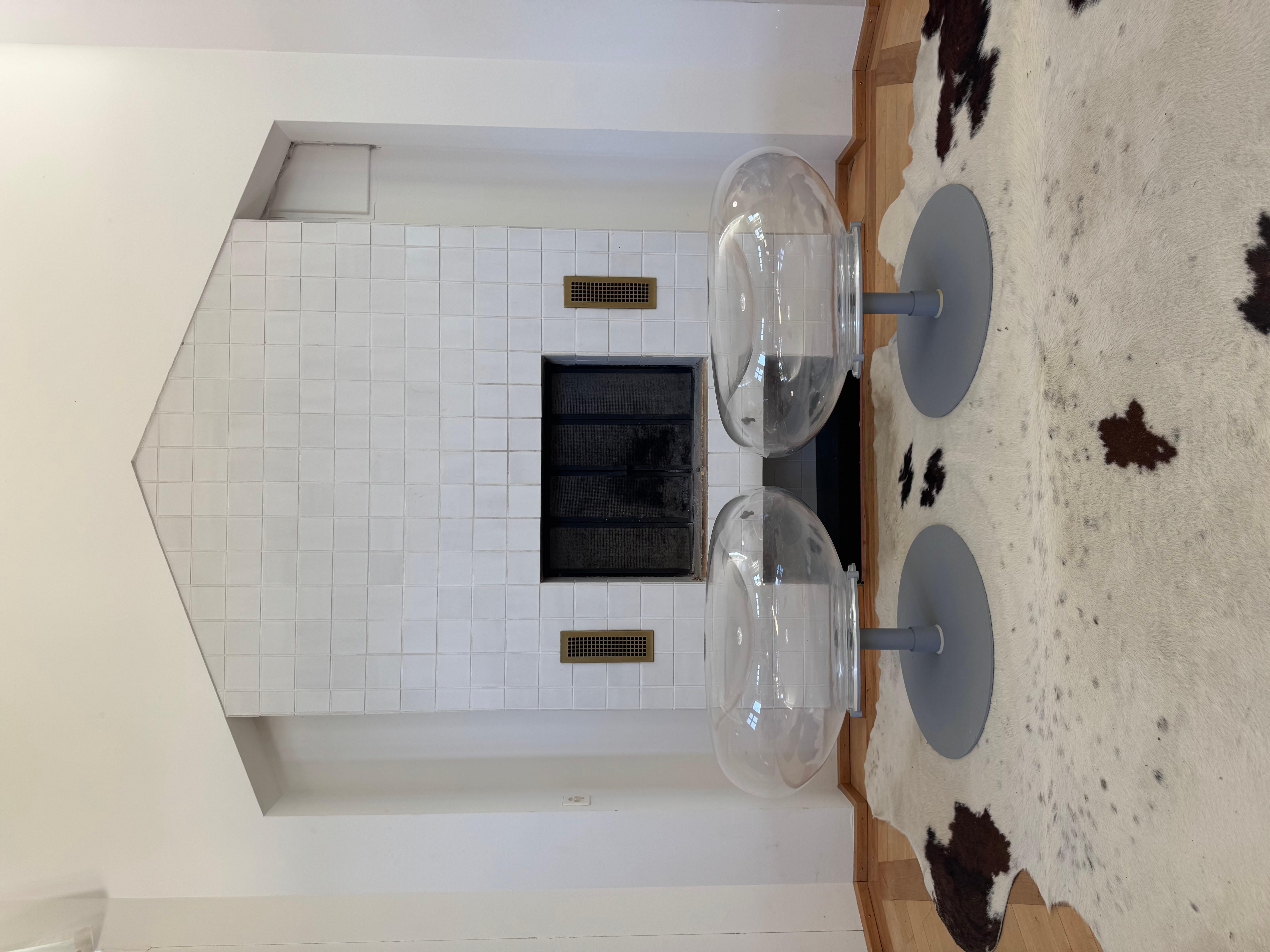 Coppia di poltrone postmoderne minimaliste Maxi Mambo in lucite trasparente, Italia, anni 2000 in vendita 3