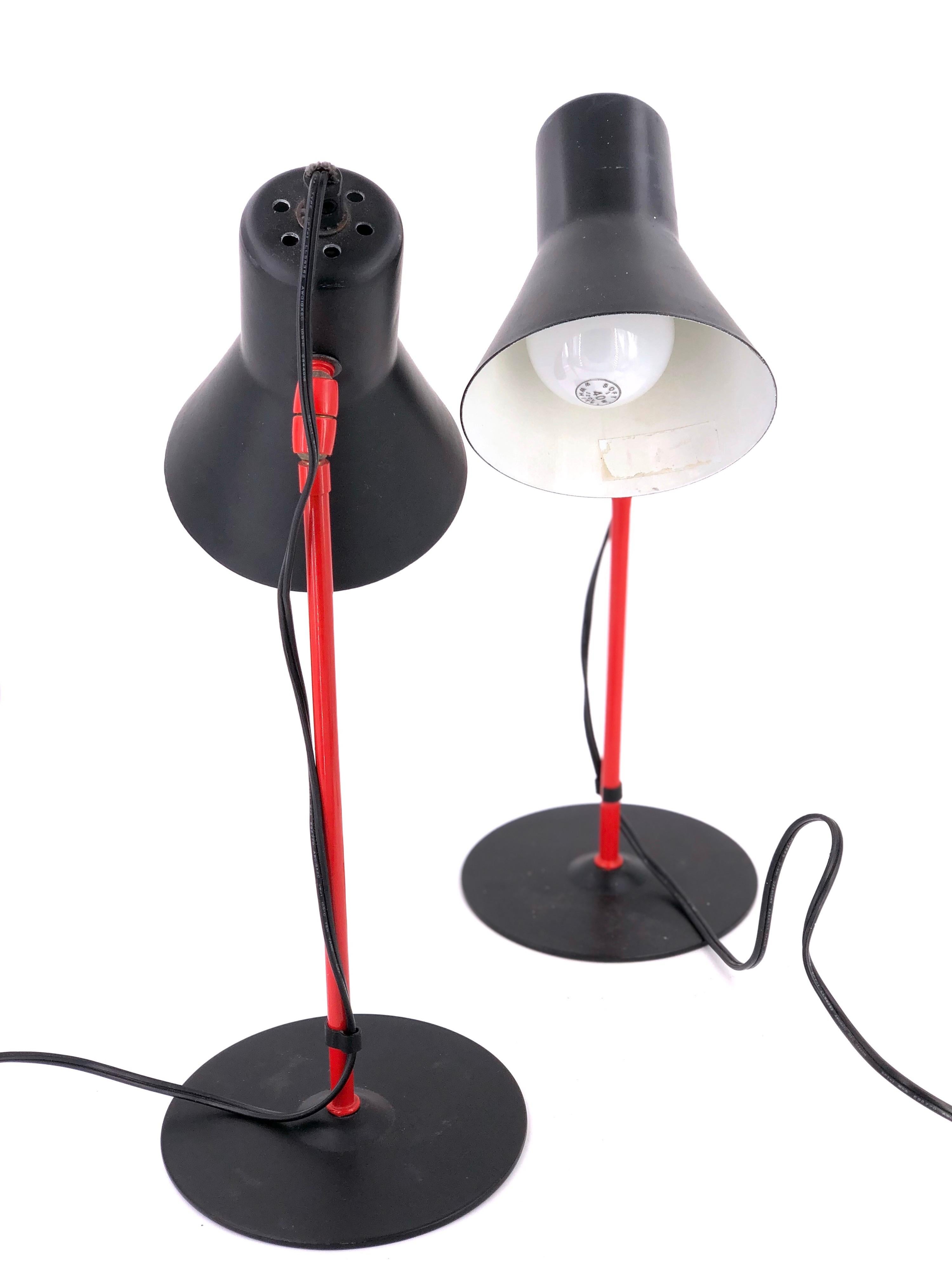 Italian Pair of Postmodern Multidirectional Table Lamps by Veneta Lumi, Italy