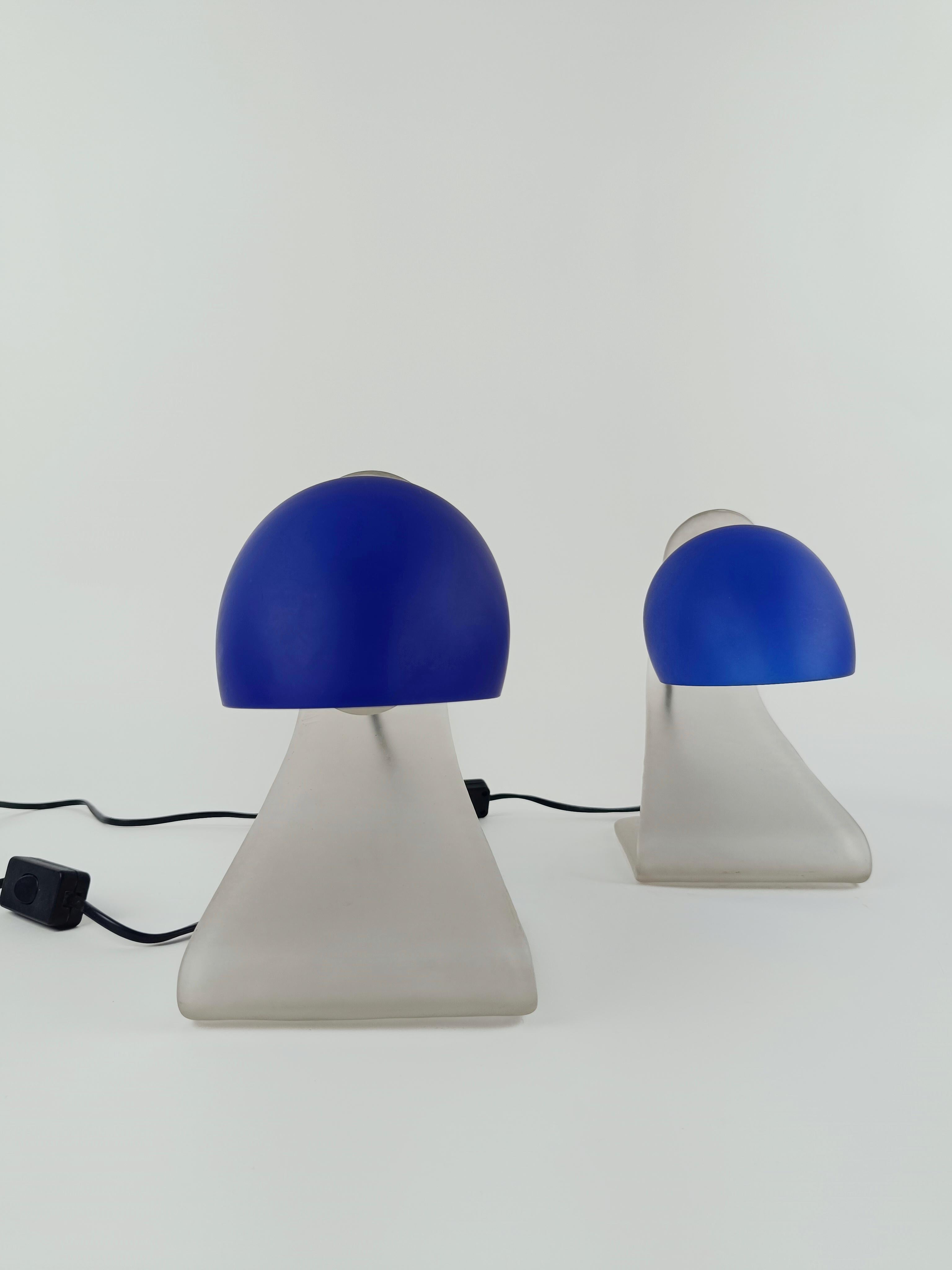 Ein Paar postmoderne Nachttischlampen aus Murano-Glas von De Majo im Angebot 4