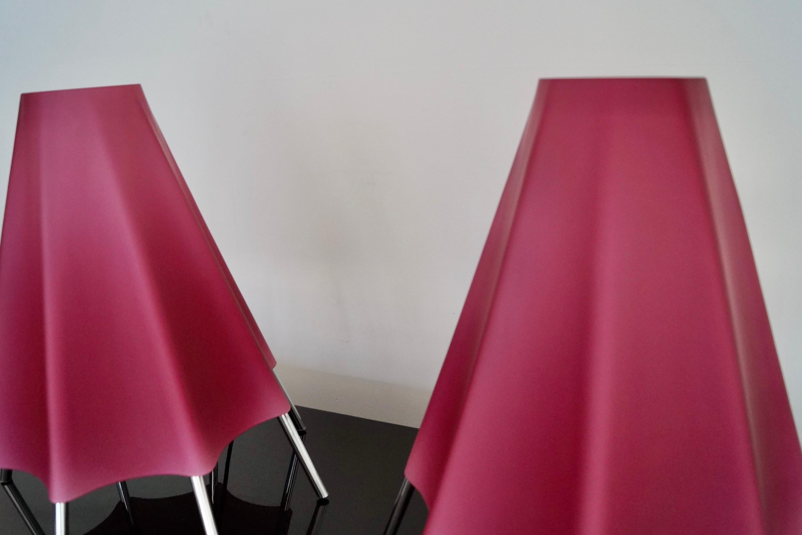 Pair of Postmodern Shiro Kuramata Style Art Glass & Chrome Table Lamps For Sale 3