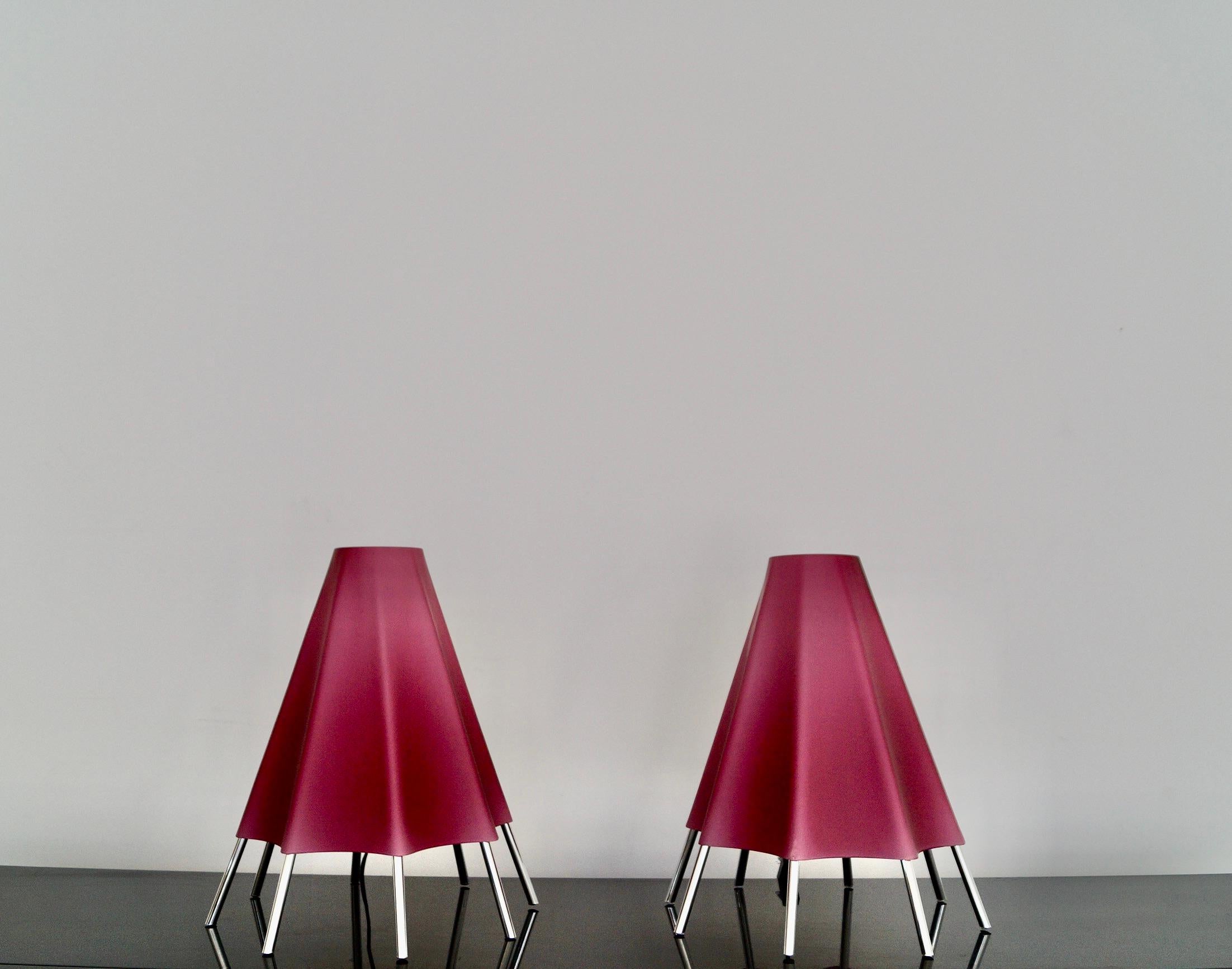 Late 20th Century Pair of Postmodern Shiro Kuramata Style Art Glass & Chrome Table Lamps For Sale