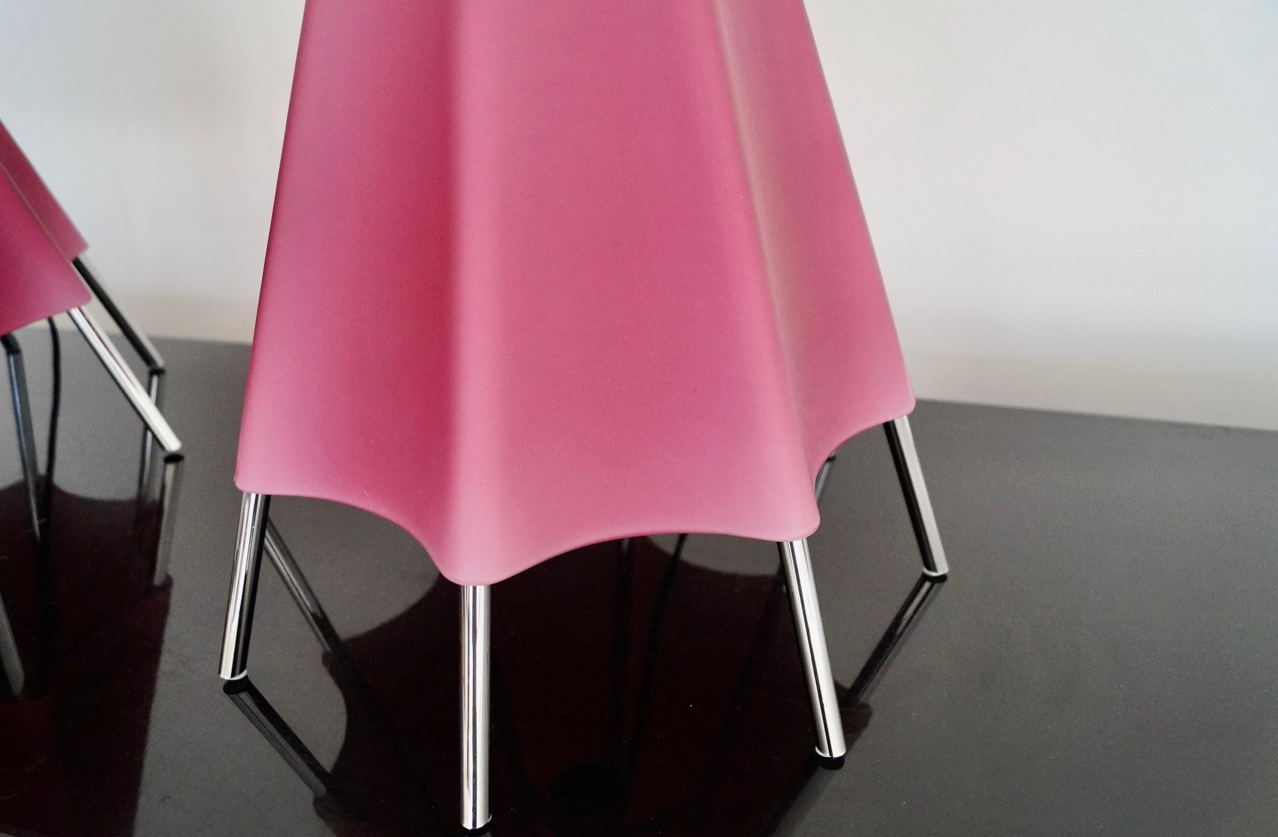 Pair of Postmodern Shiro Kuramata Style Art Glass & Chrome Table Lamps For Sale 2