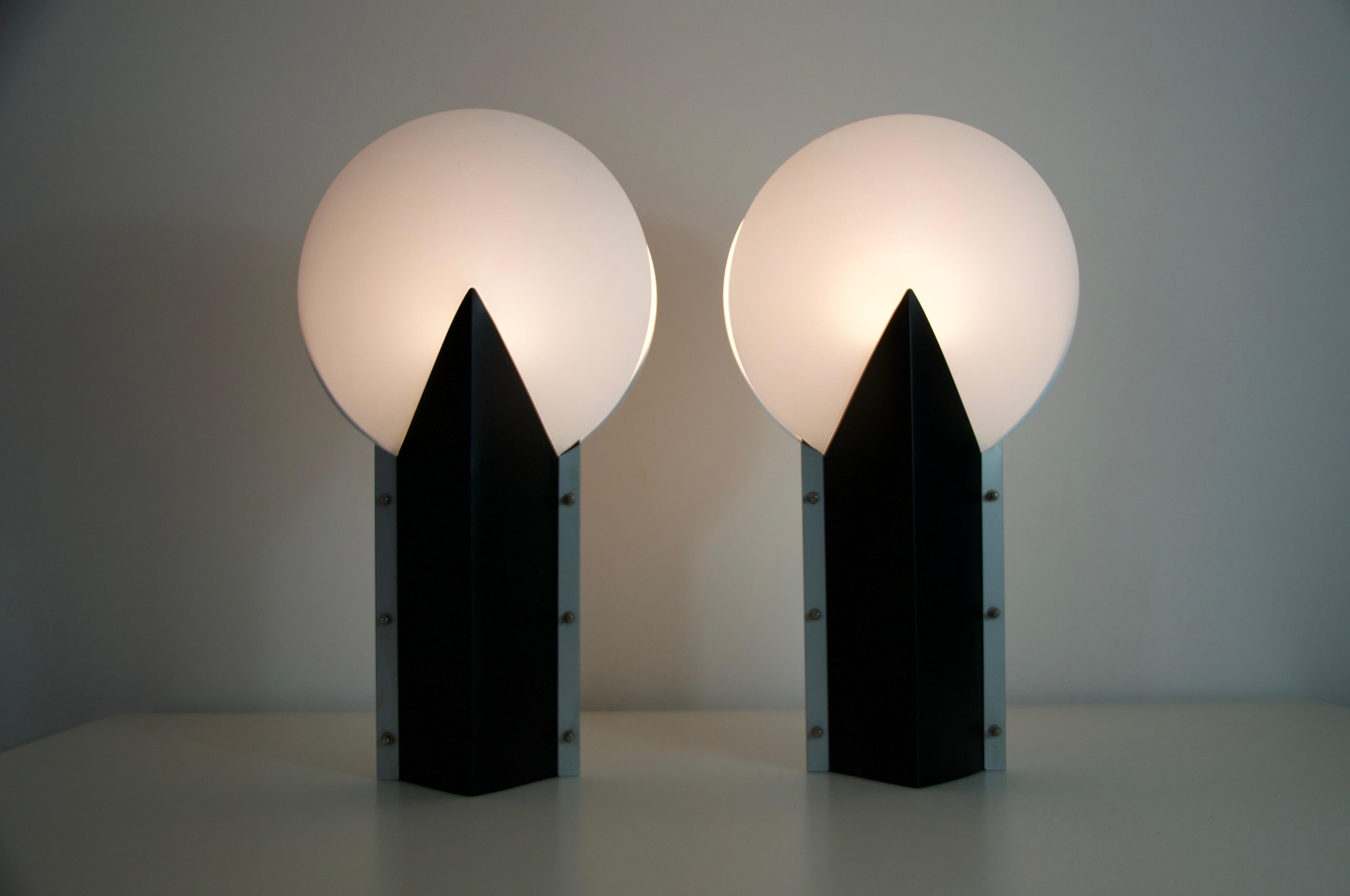 Pair of Postmodern Table Lamps by Samuel Parker for Slamp SRL, 1980s For Sale 3