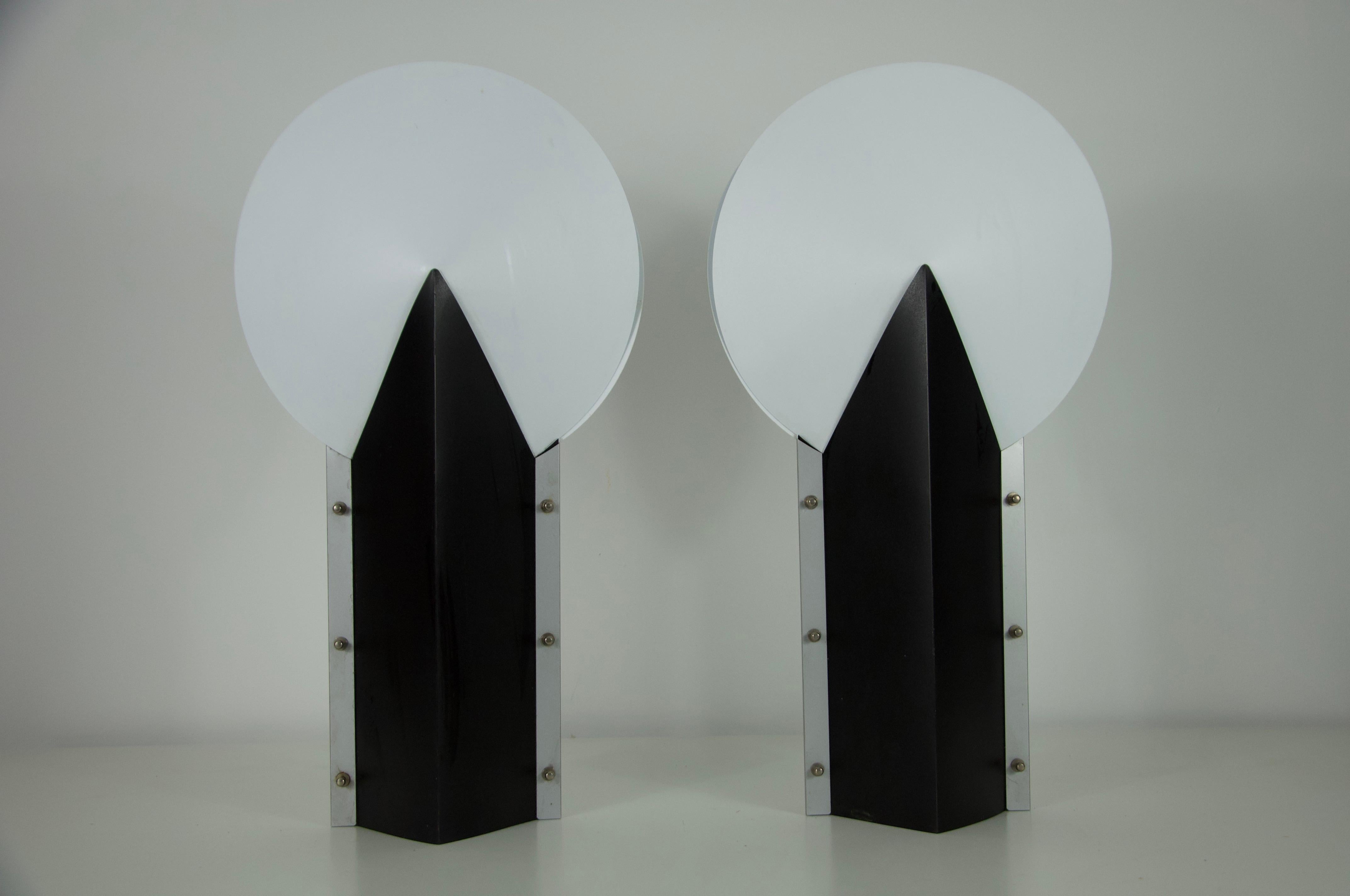 Mid-Century Modern Pair of Postmodern Table Lamps by Samuel Parker for Slamp SRL, 1980s For Sale