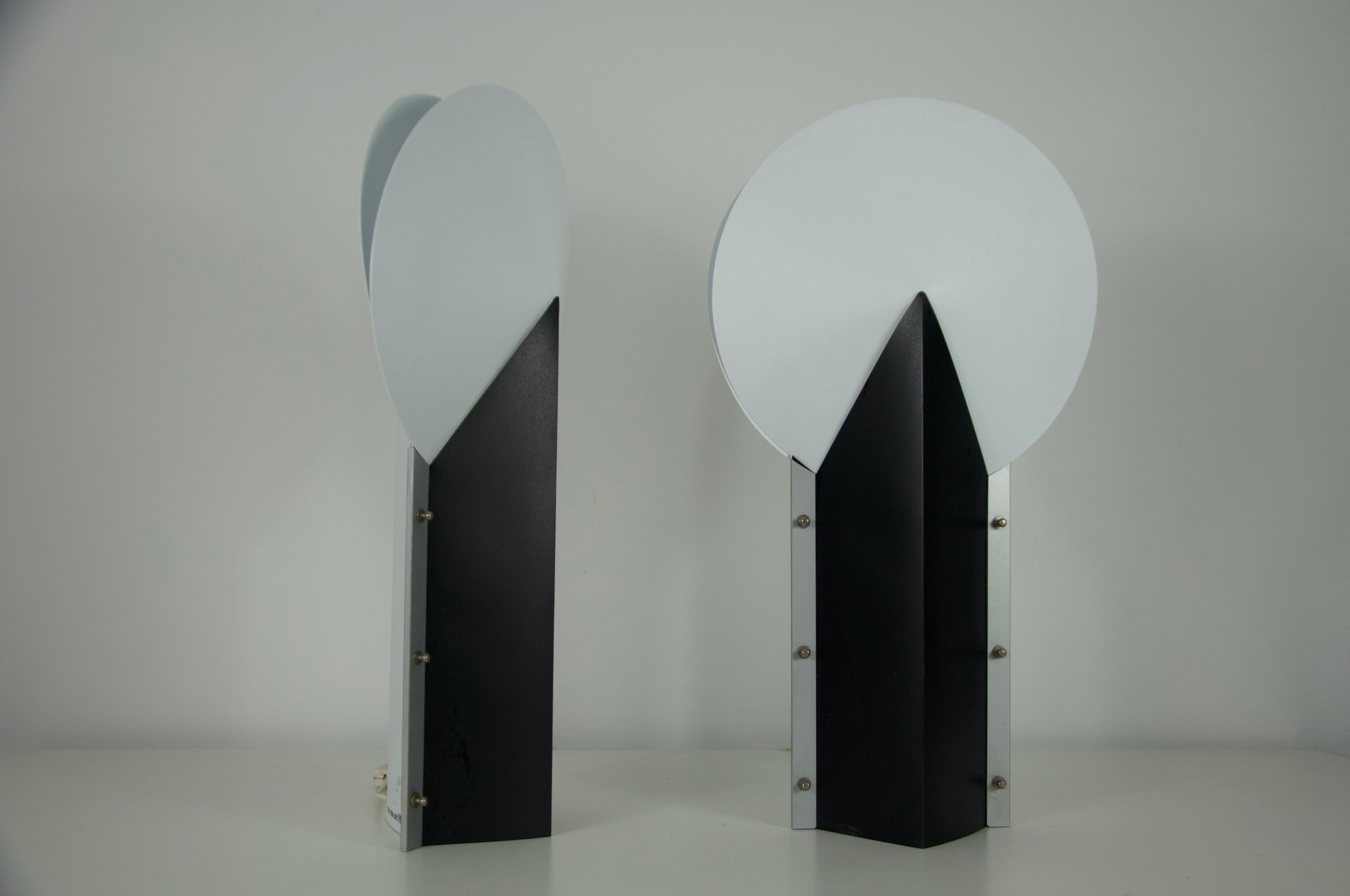 Late 20th Century Pair of Postmodern Table Lamps by Samuel Parker for Slamp SRL, 1980s For Sale