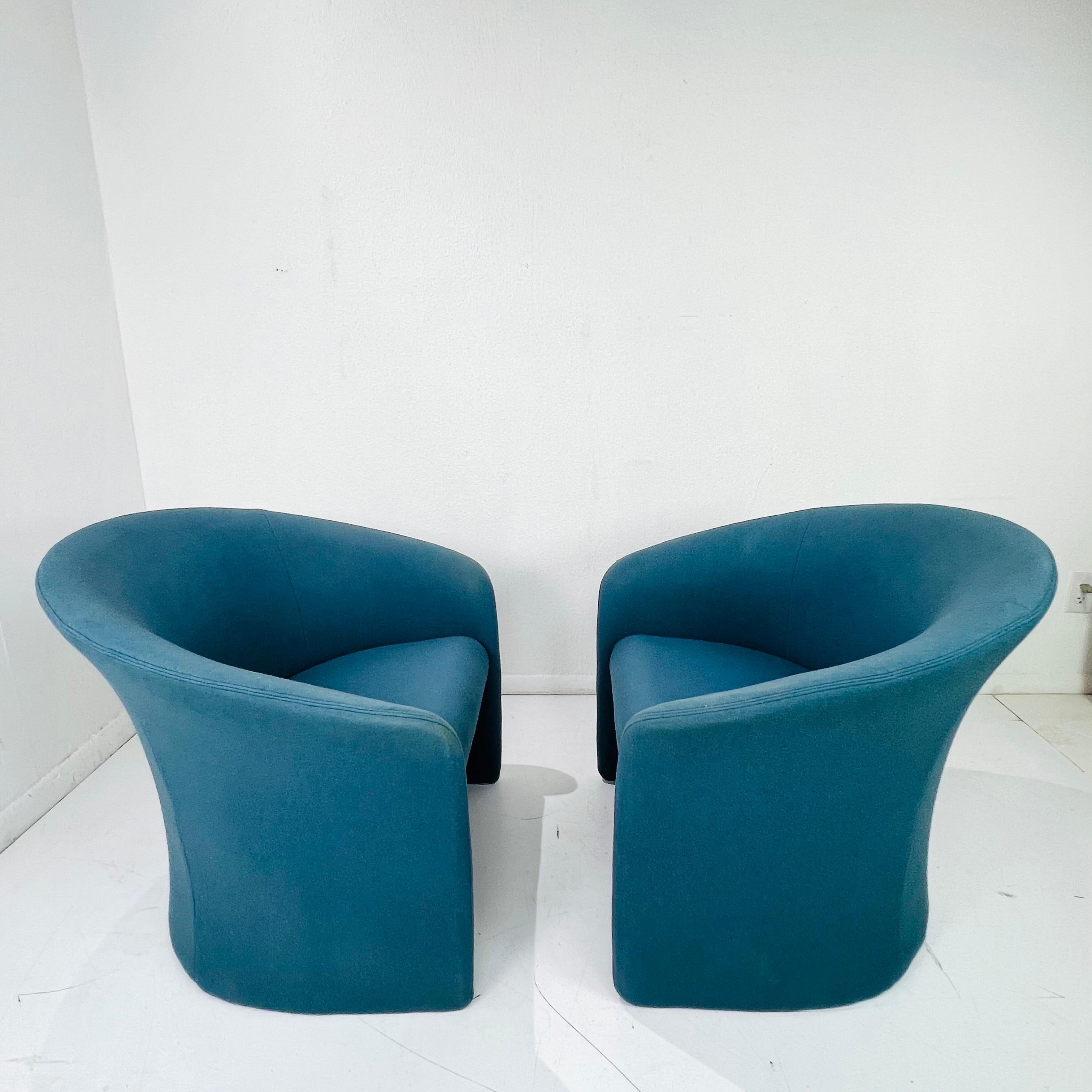 Pair of Postmodern Tub Chairs by Massimo Vignelli For Sale 1
