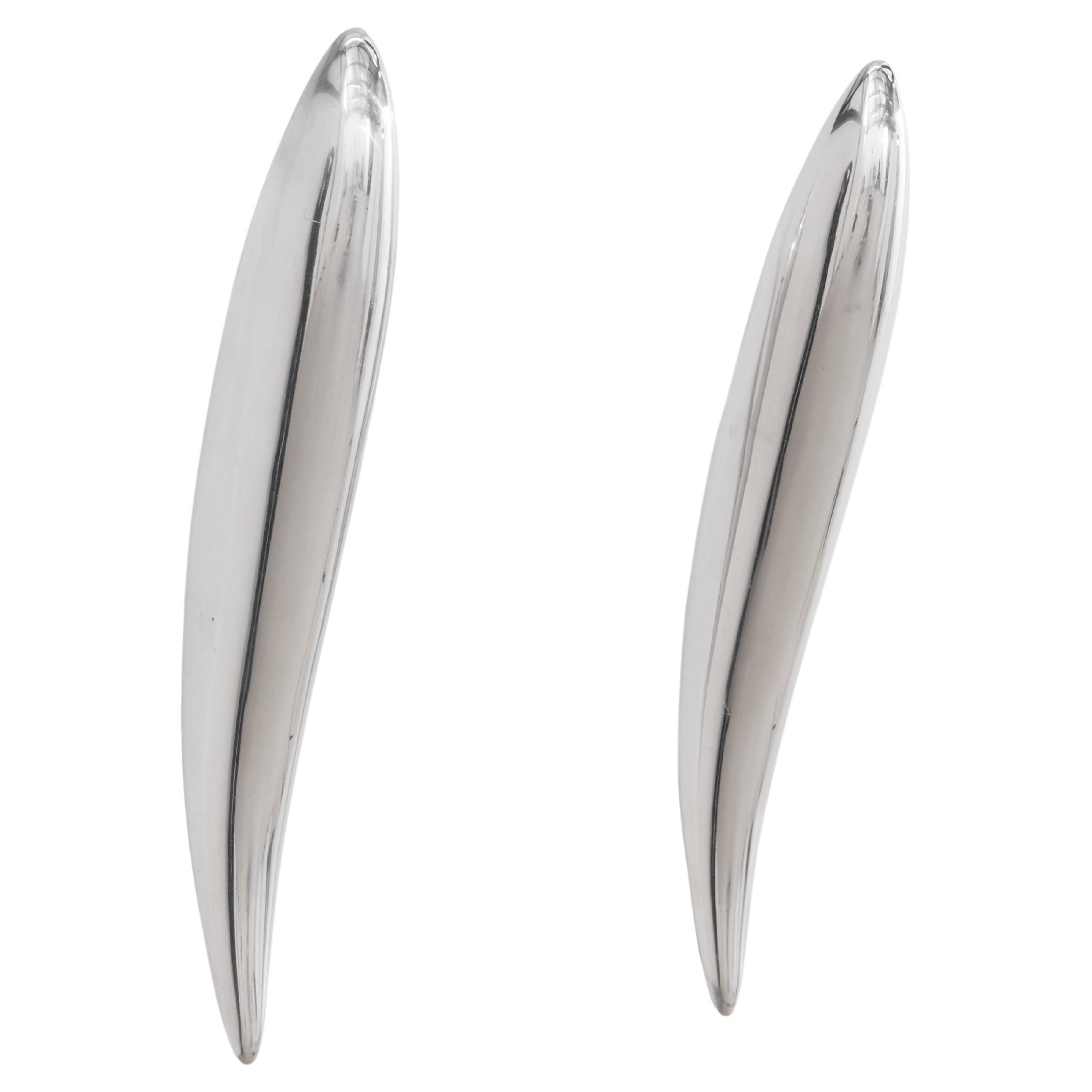 Pair of postmodern undulating sconces For Sale