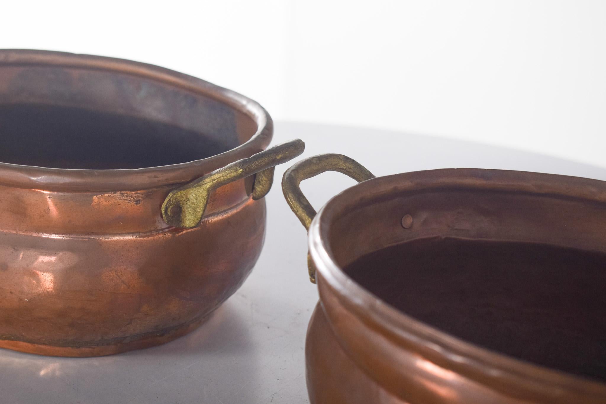 Danish Pair of Pots with Two Handles in Copper For Sale