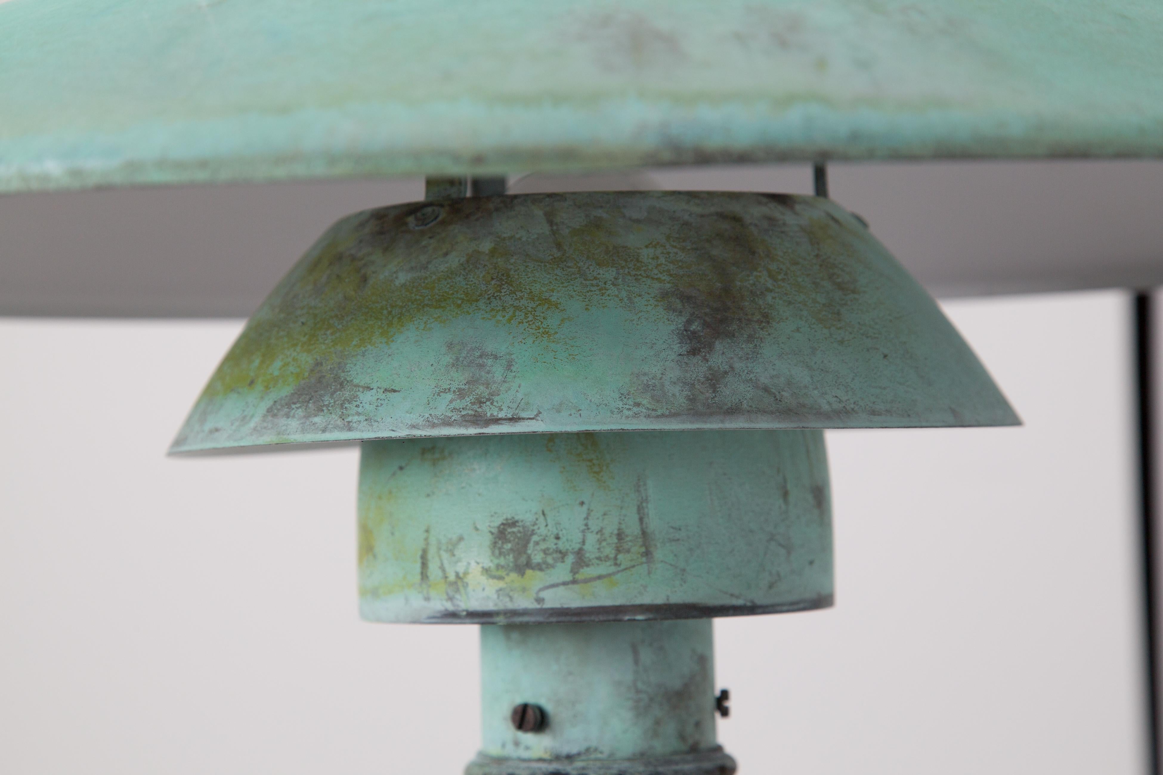 Cuivre Paire de lampes d'extérieur PH Poul Henningsen pour Louis Poulsen en vert-de-gris en vente