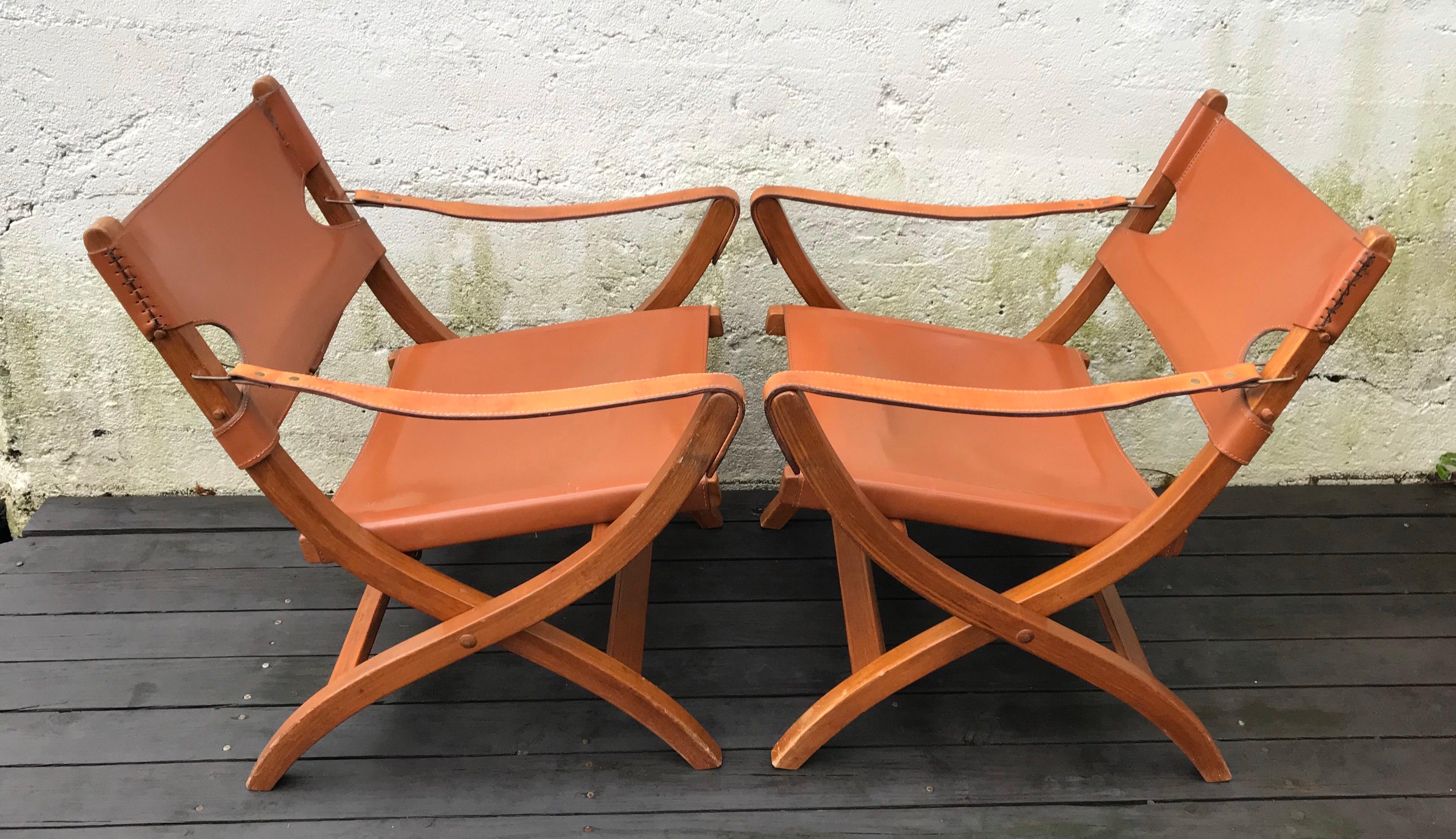 Mid-Century Modern Pair of Poul Hundevad Campaign X-Leather Folding Lounge Chairs, Denmark, 1950s