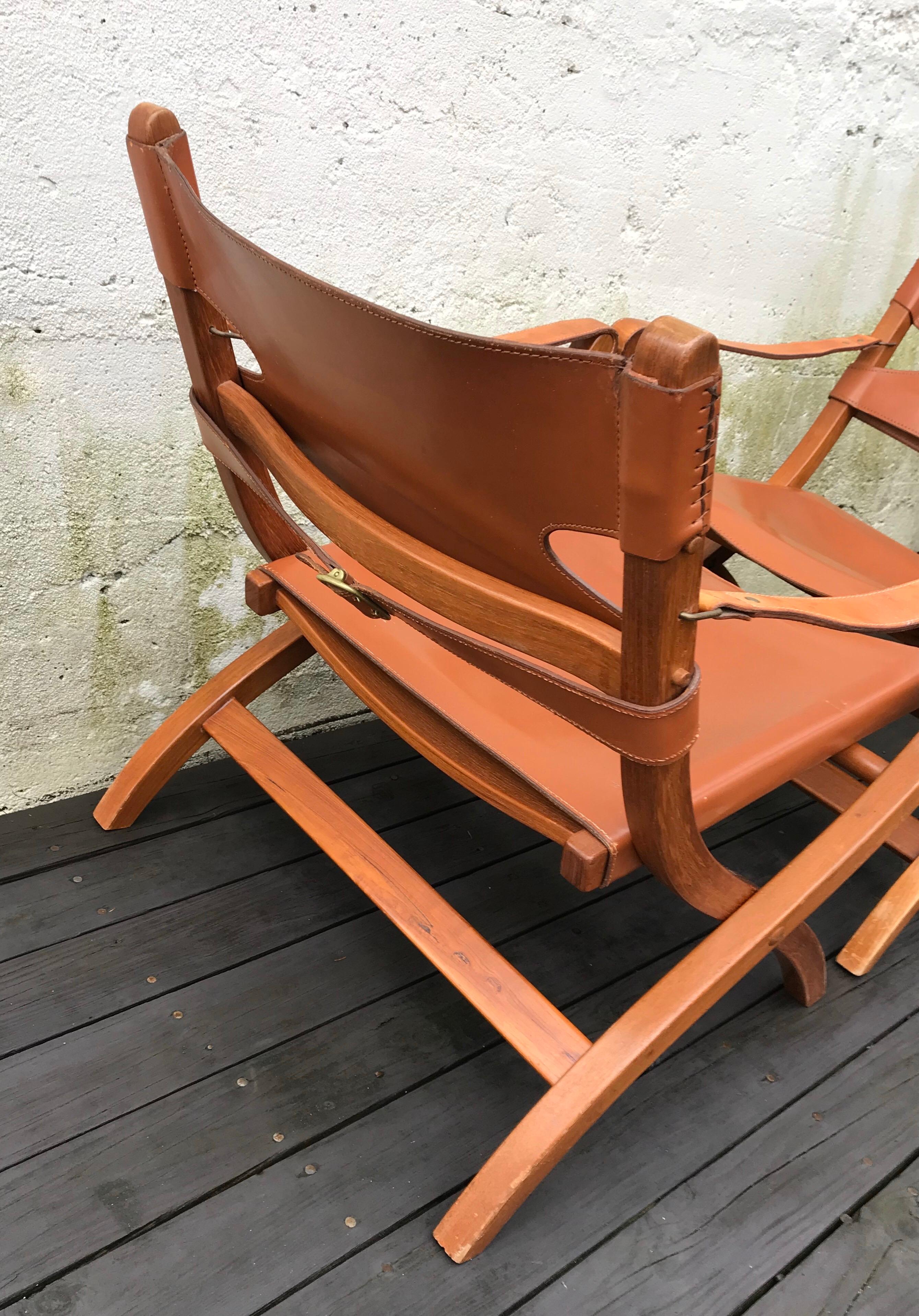 Danish Pair of Poul Hundevad Campaign X-Leather Folding Lounge Chairs, Denmark, 1950s
