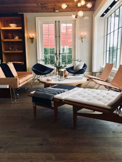 Pair Of Poul Kjaerholm PK22 Lounge Chair in Rustic Leather by Fritz Hansen