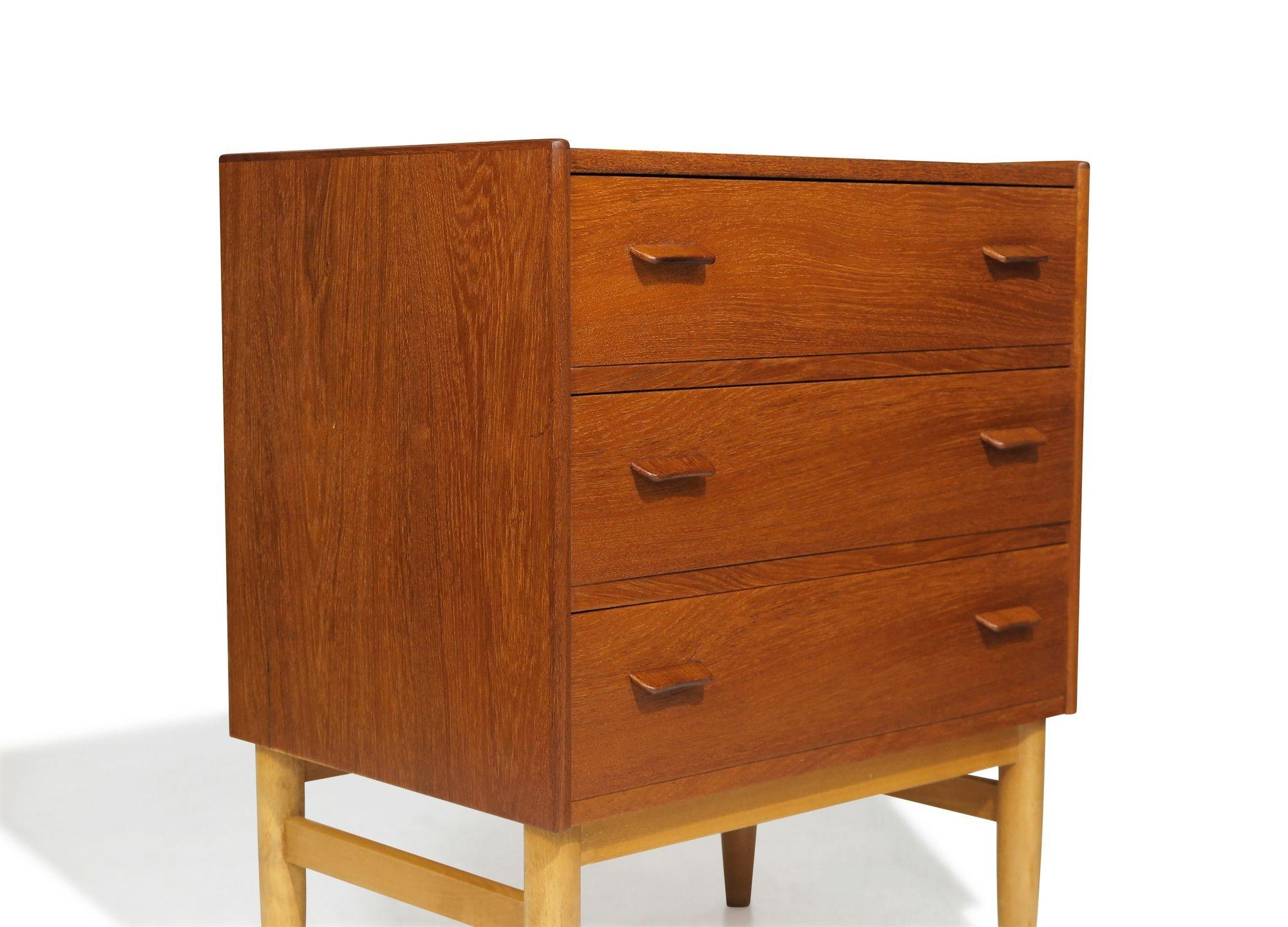 Pair of Poul M. Volther Danish Teak Night Stands In Distressed Condition In Oakland, CA