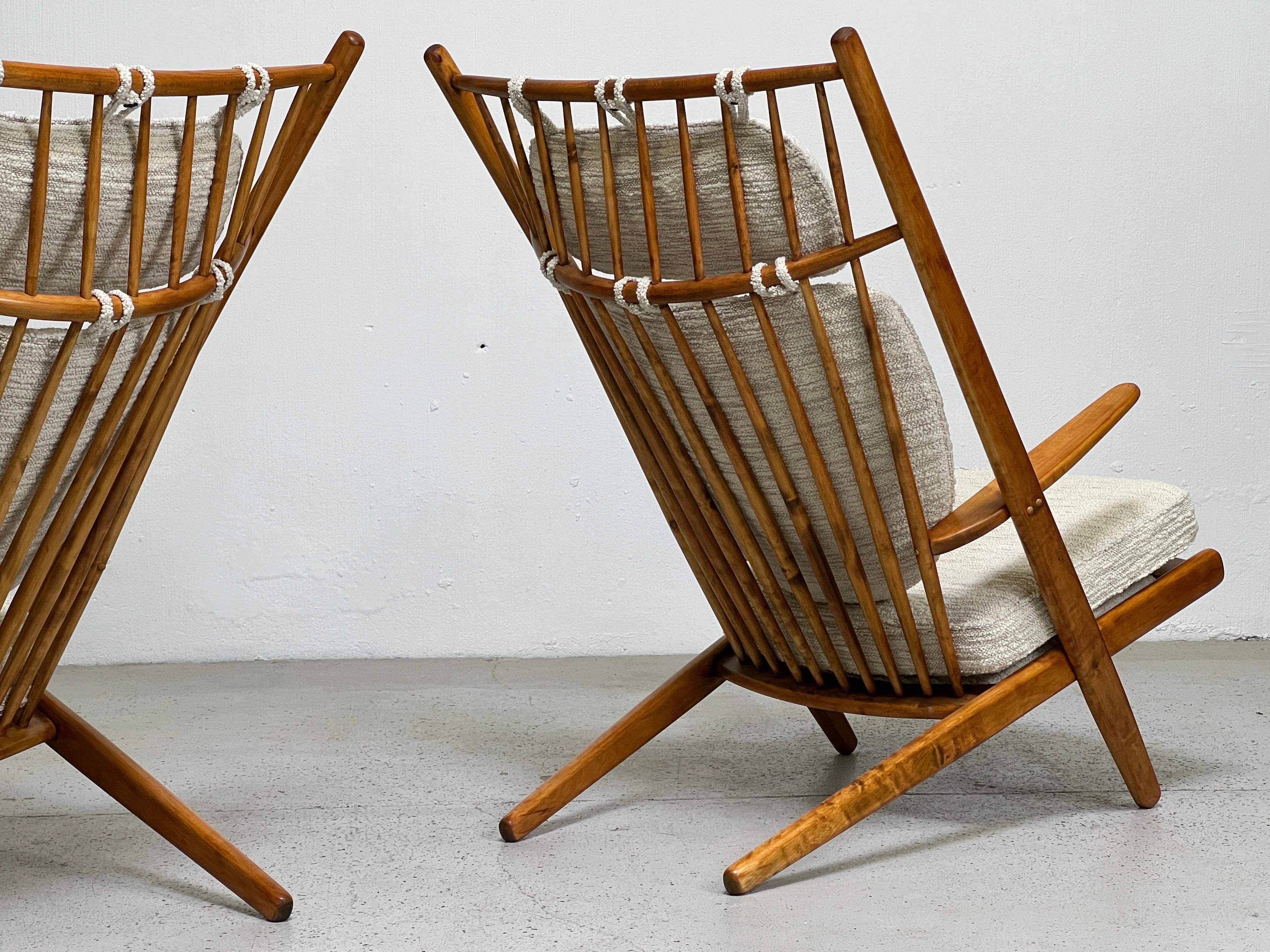 Pair of Poul Volther Goliat Lounge Chairs 7