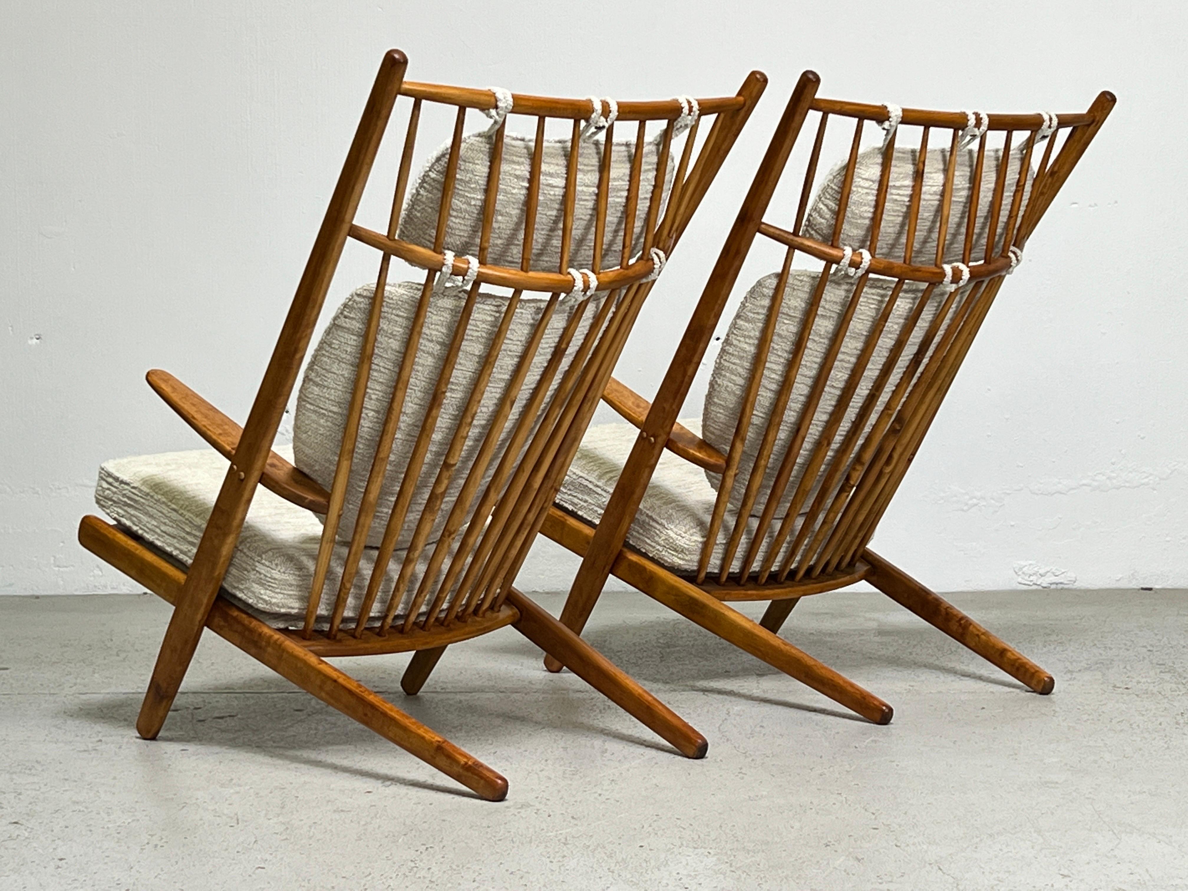 Pair of Poul Volther Goliat Lounge Chairs 9