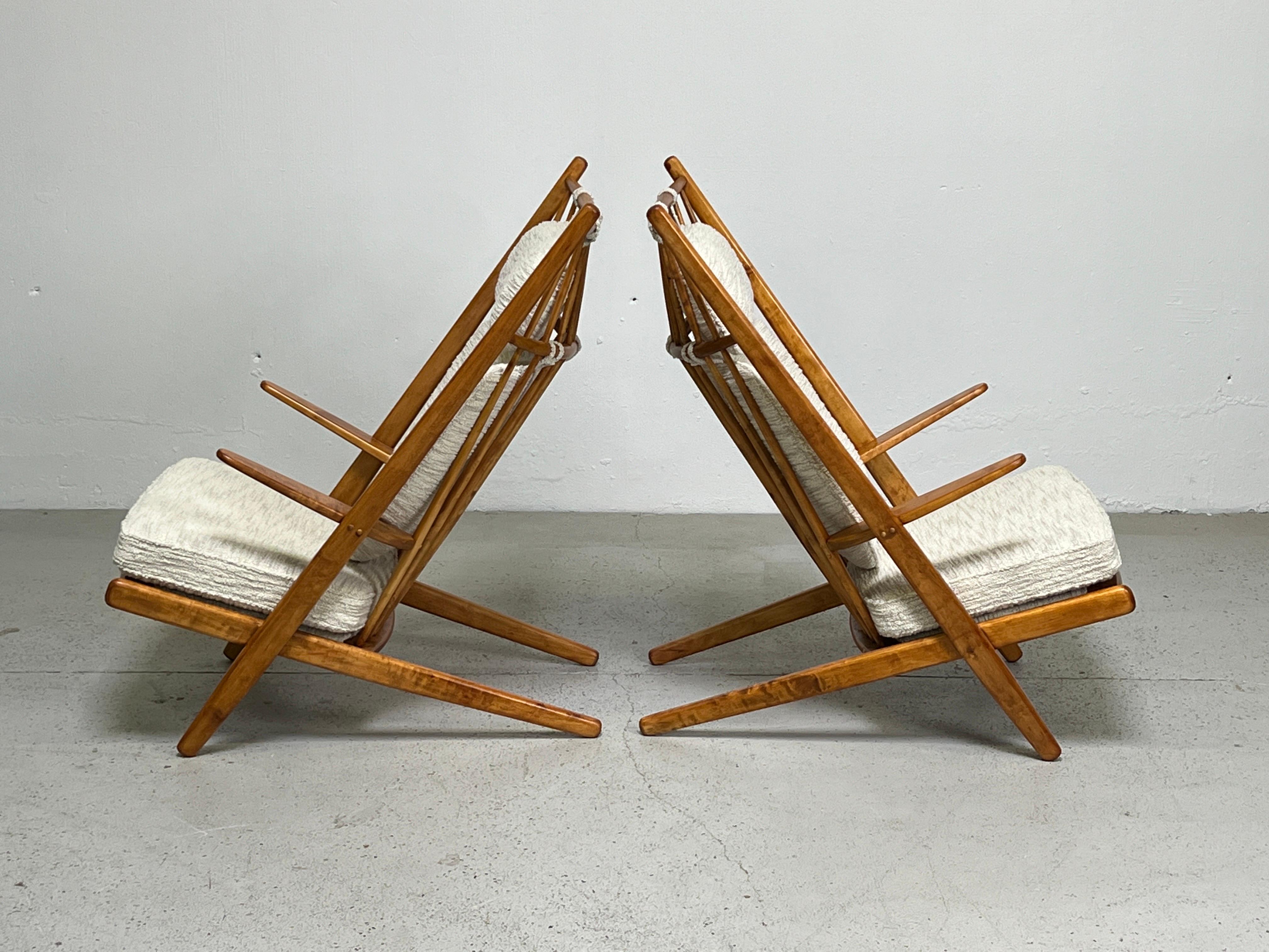 Pair of Poul Volther Goliat Lounge Chairs 3