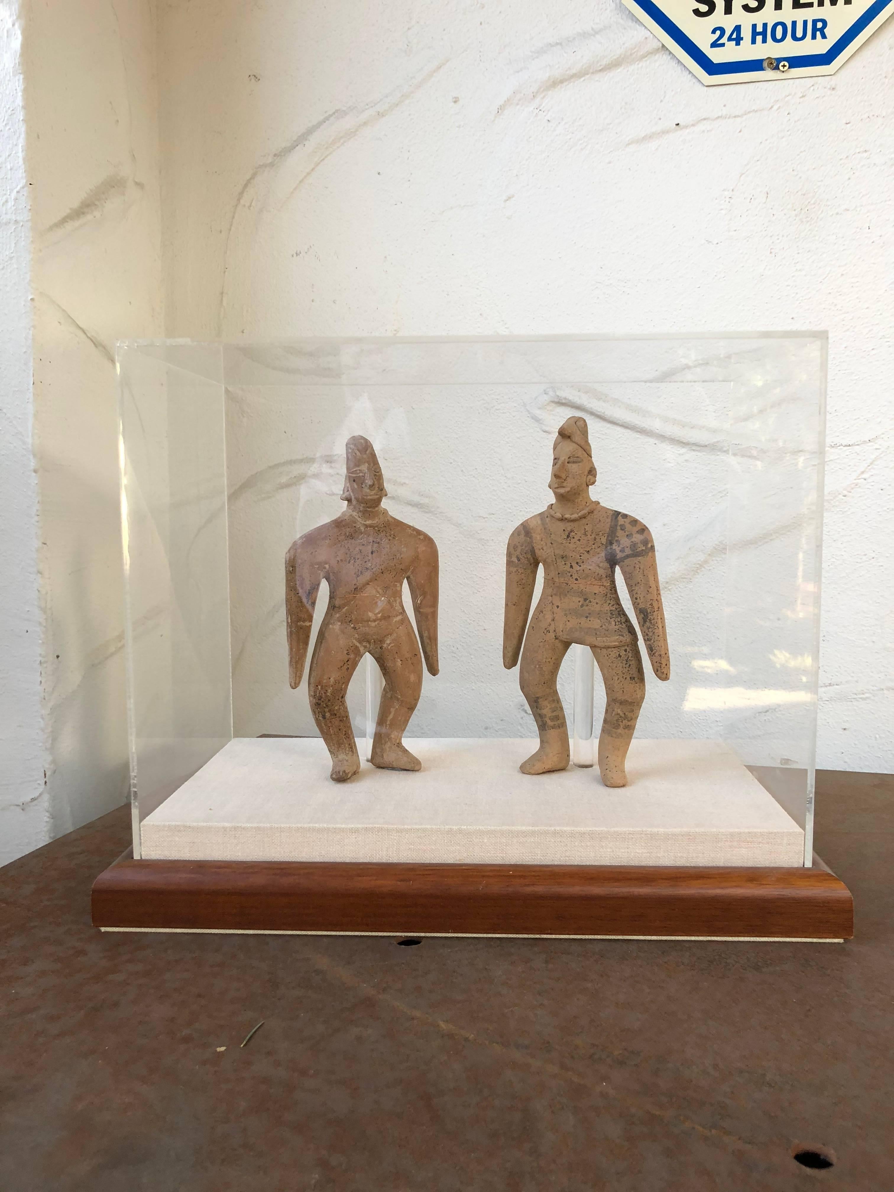 Pre-Columbian Pair of Pre-Classic Colima Figures In Presentation Case