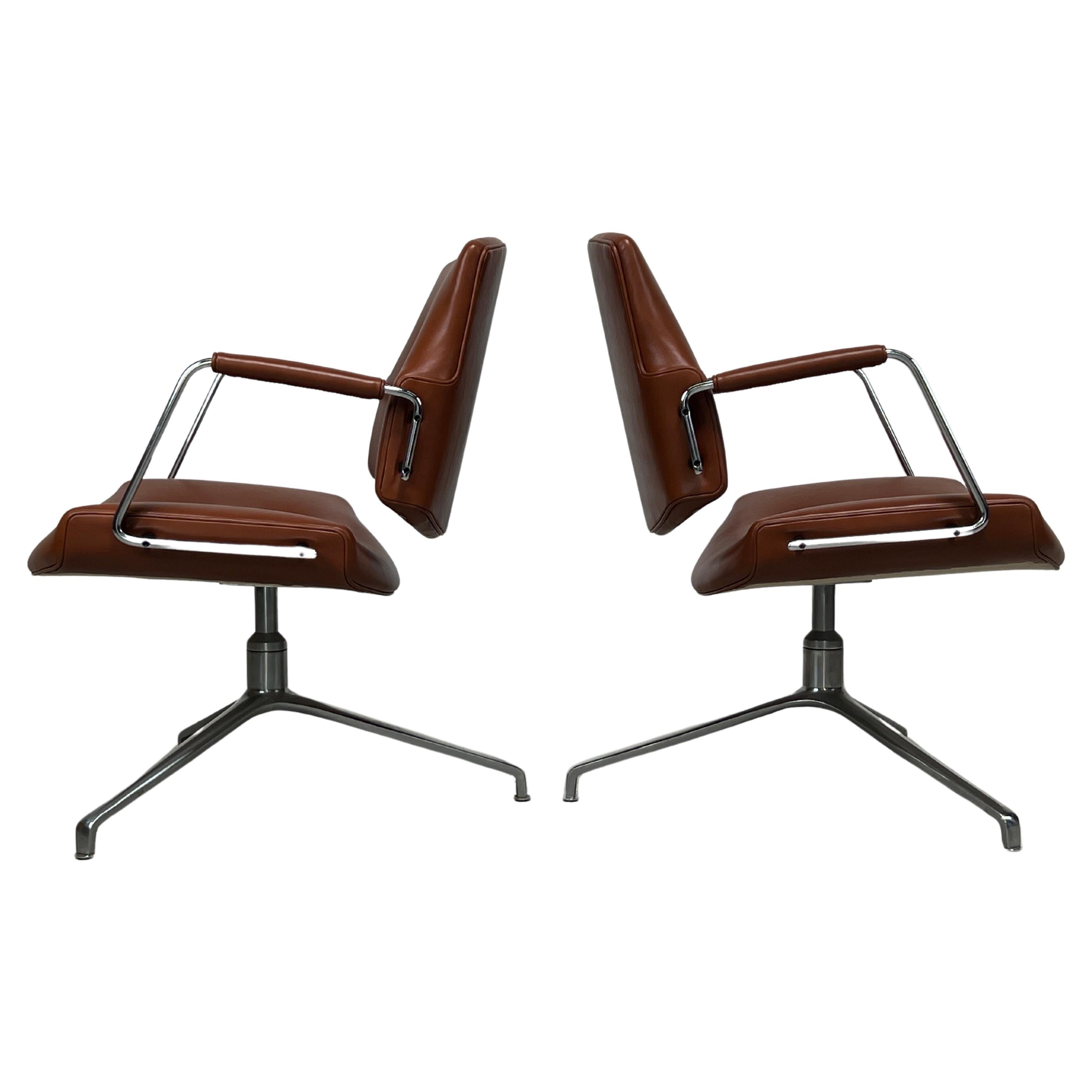 Pair of Preben Fabricius and Jørgen Kastholm Model Fk84 Swivel Chairs