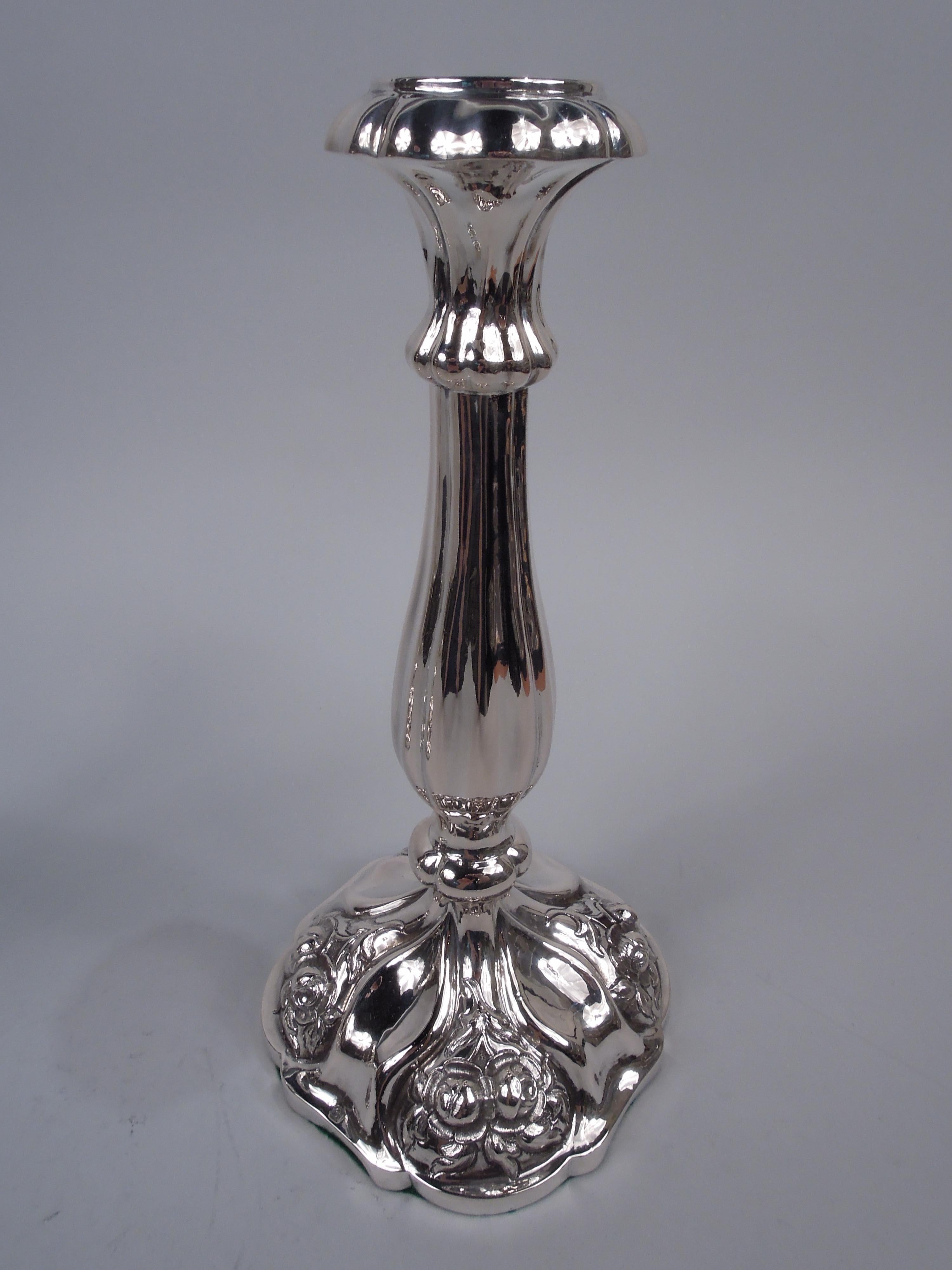 Pair of Pretty Austrian Biedermeier Classical Silver Candlesticks, 1863 In Good Condition For Sale In New York, NY