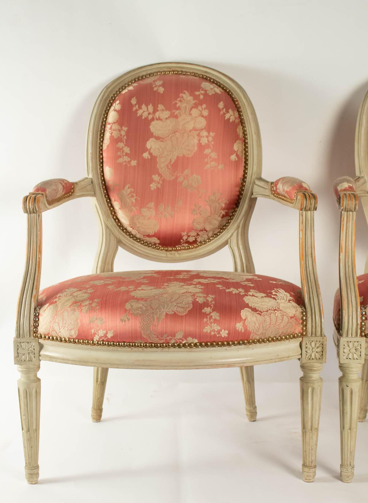 French Pair of Pretty Cameo Backed Armchairs in the Style of Louis XVI