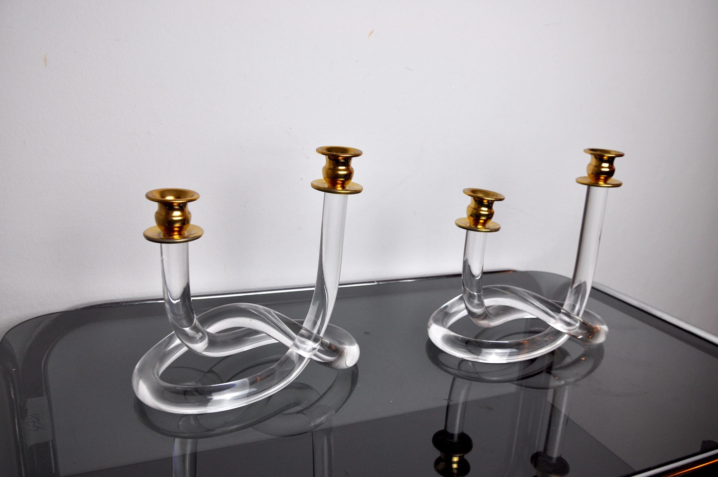 Plastic Pair of Pretzel Candlesticks by Dorothy Thorpe in Lucite, 1970 For Sale