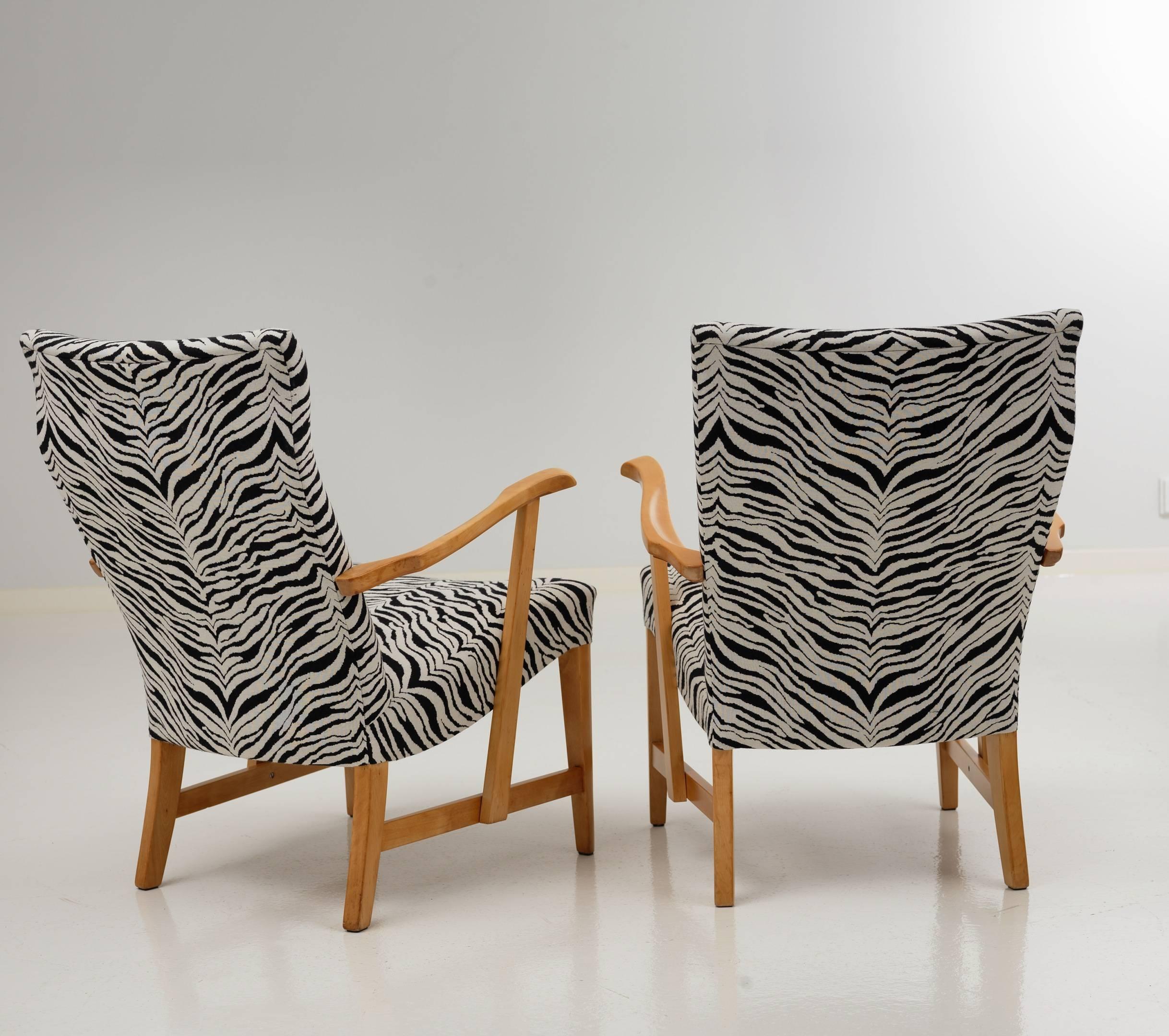 Pair of Prinssi Easy Chairs by Carl-Gustaf Hiort af Ornäs In Excellent Condition In Hollola, FI